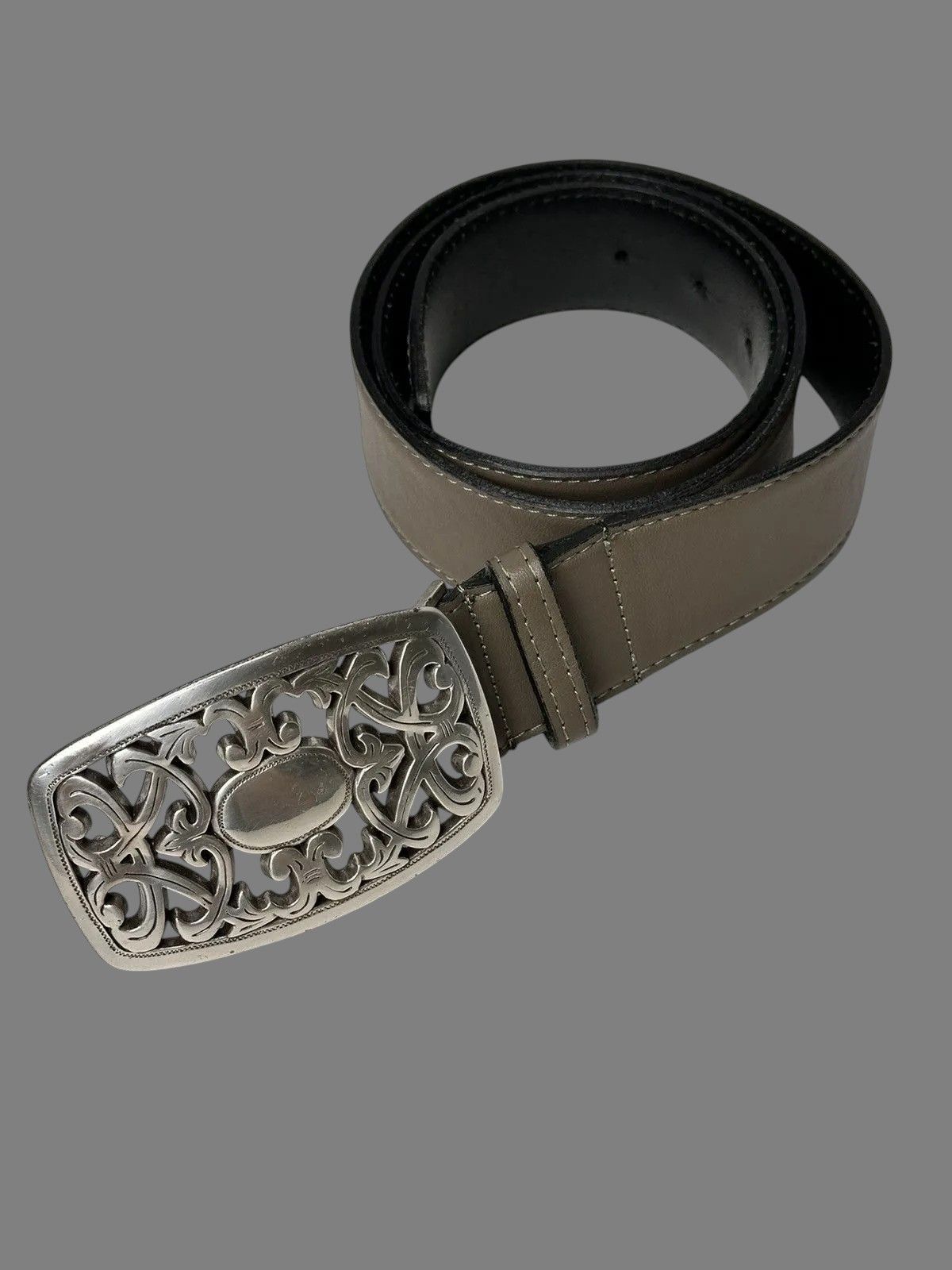 Beauty Beast Brown Leather Belt Minimal Everyday Classic Vintage Style Size ONE SIZE - 7 Thumbnail
