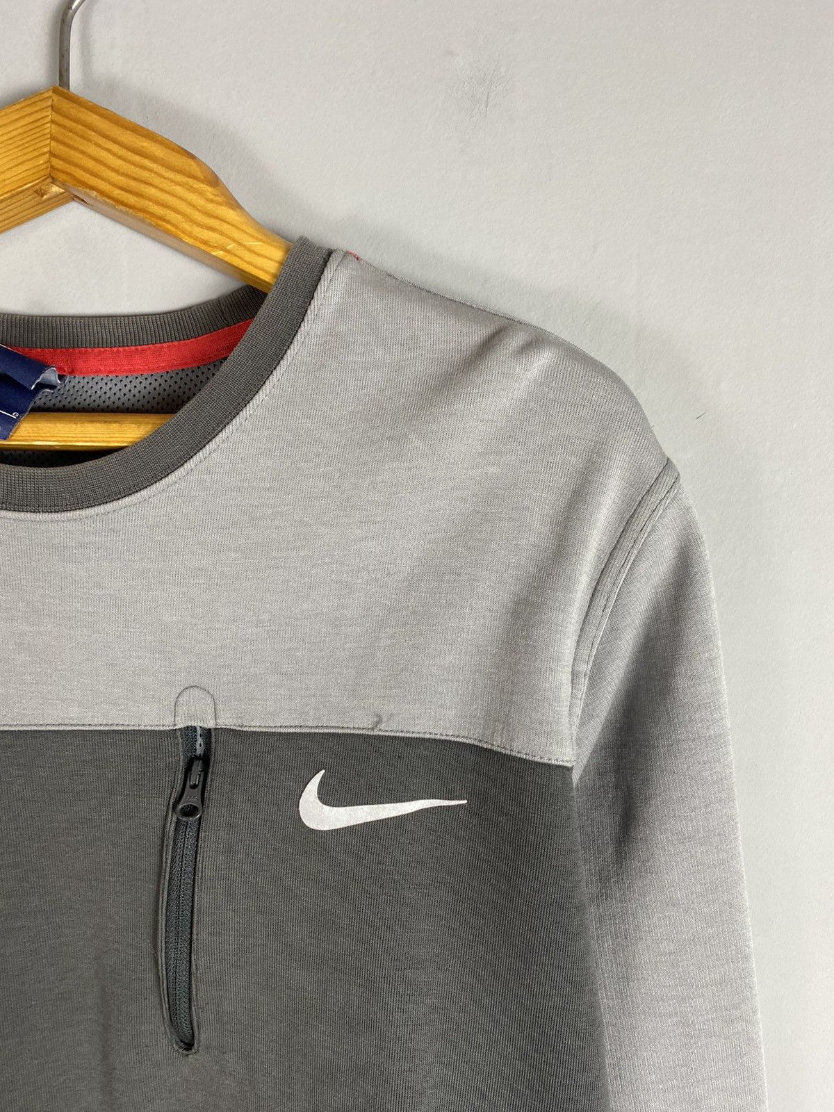 Nike × Vintage Vintage Nike sweatshirt Size US M / EU 48-50 / 2 - 4 Thumbnail