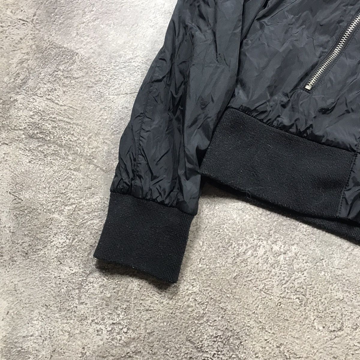 Vintage Vintage 90s Black Bomber Jacket Streetwear Y2K Skate Boxy S Size S / US 4 / IT 40 - 4 Thumbnail