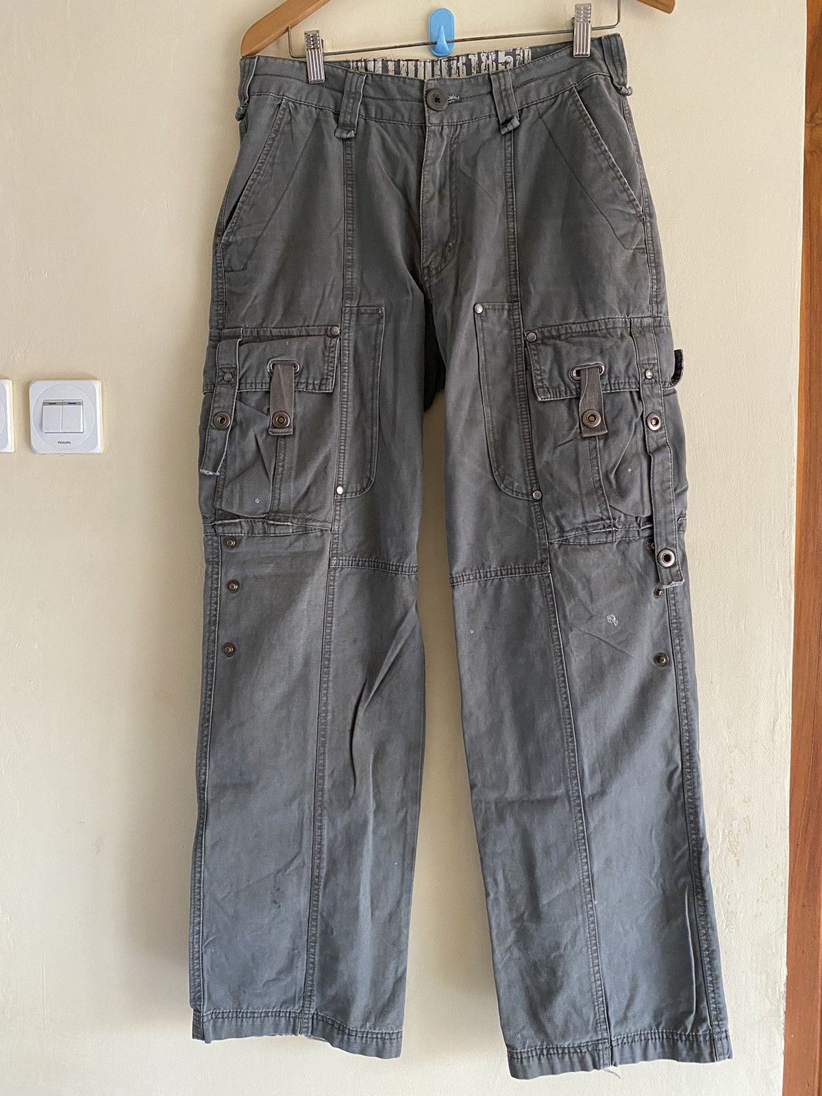 Hysteric Glamour Travis Scott Design Army Tactical Multi Pocket Army Cargo Size US 32 / EU 48 - 1 Thumbnail