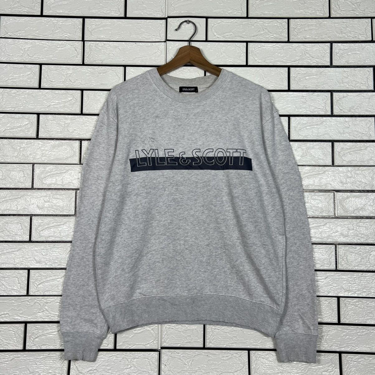Lyle & Scott Vintage LYLE & SCOTT Big Logo Crewneck Sweatshirt #4248-C193 Size US L / EU 52-54 / 3 - 1 Thumbnail