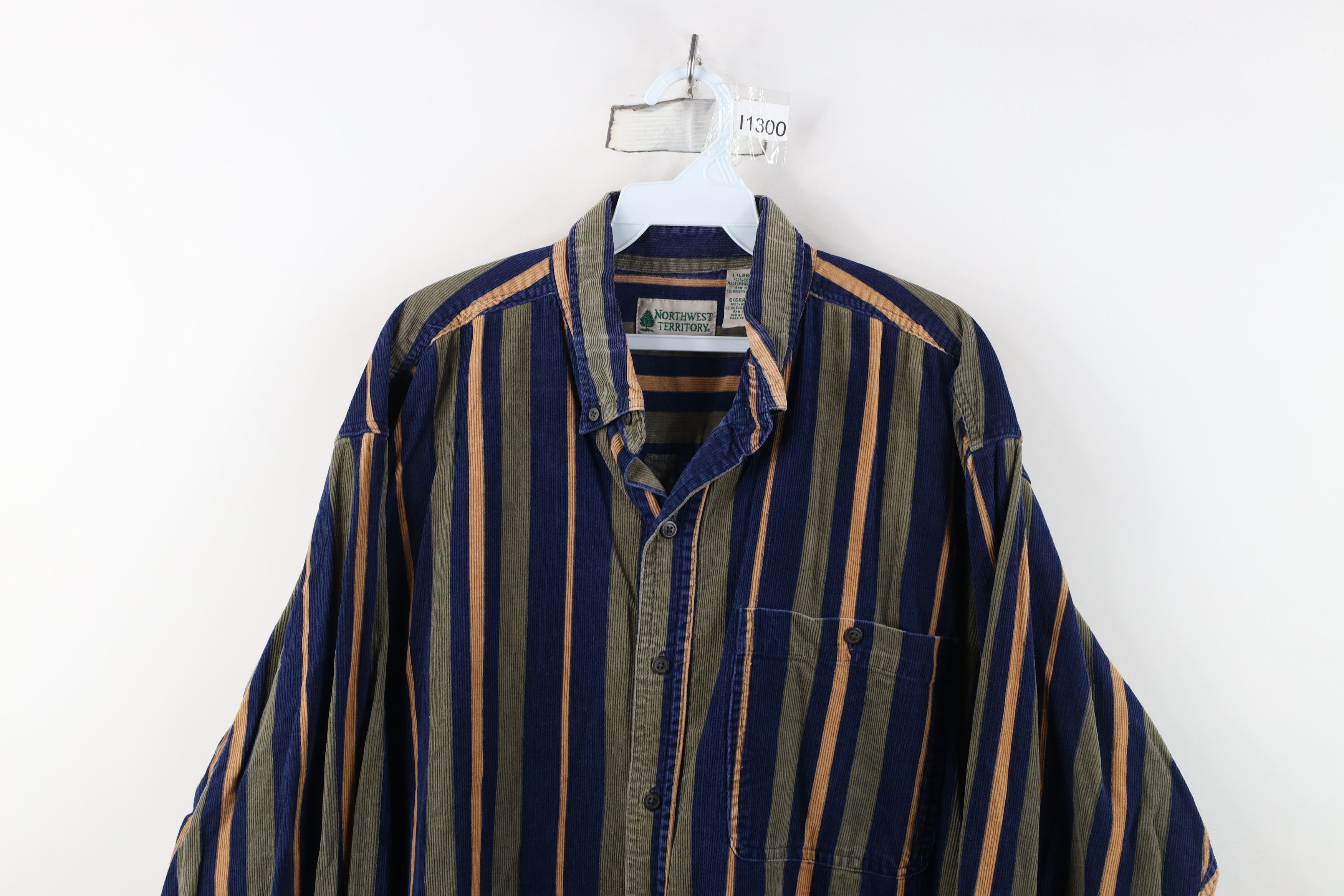 Vintage Vintage 90s Streetwear Striped Corduroy Button Down Shirt Size US L / EU 52-54 / 3 - 2 Thumbnail