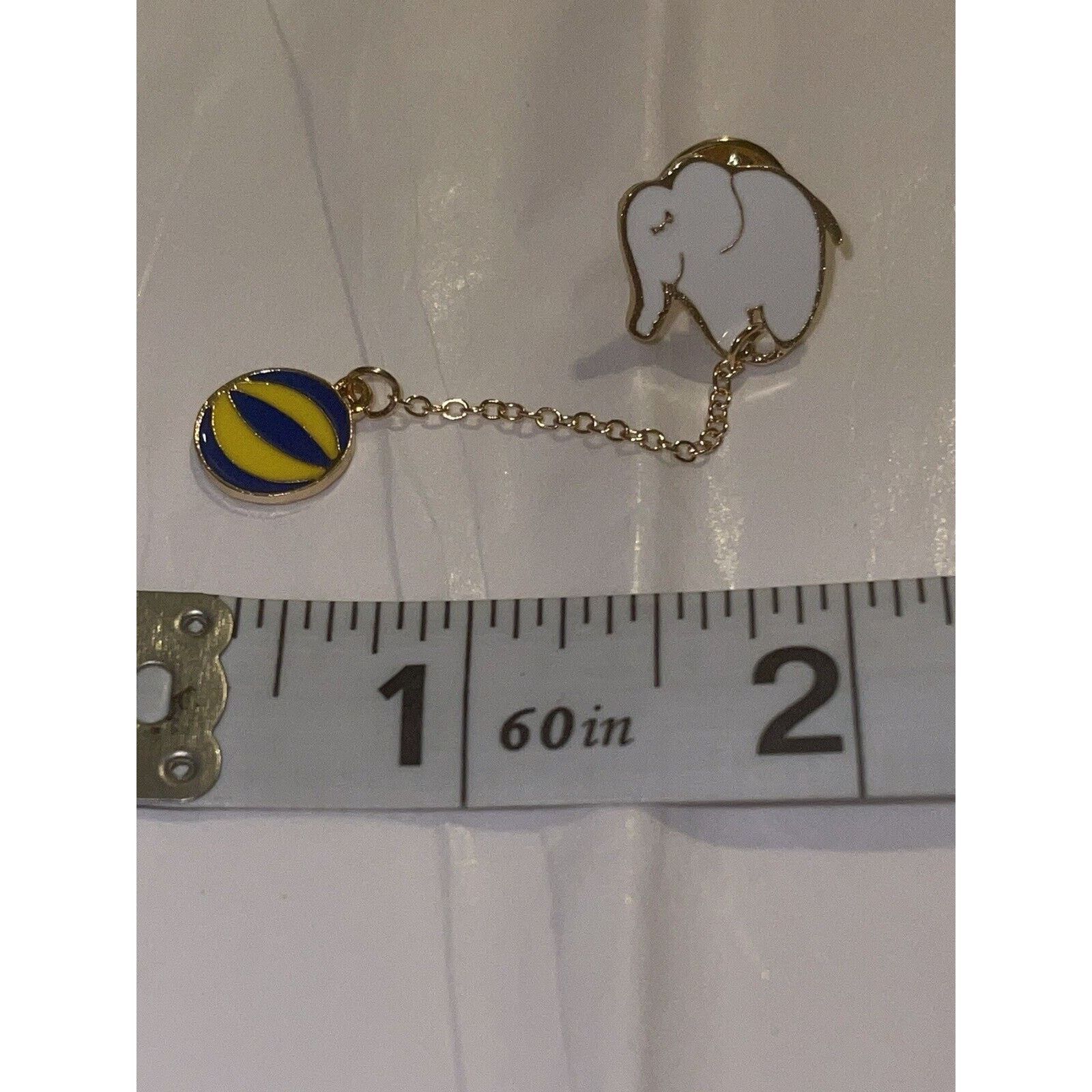 Other Elephant With Ball Pin Brooch Size ONE SIZE - 1 Preview