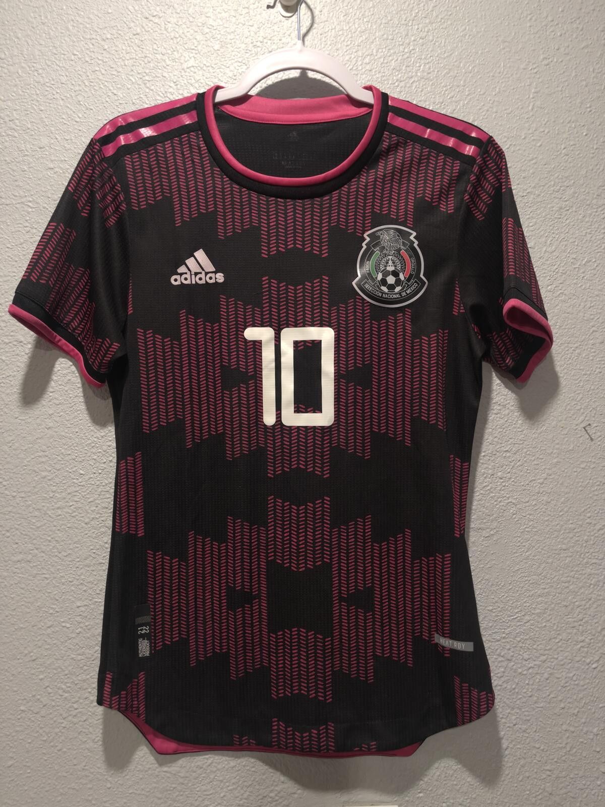 Adidas Mexico National Team Fabian #10 Soccer Jersey Black and Pink Size ONE SIZE - 1 Thumbnail
