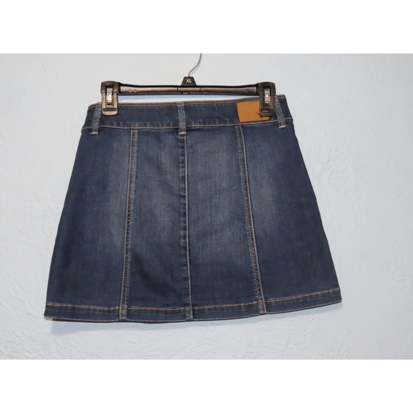 American Eagle Outfitters American Eagle Denim Mini Skirt Blue Button - 2 Pocket Size 26" / US 2 / IT 38 - 5 Thumbnail