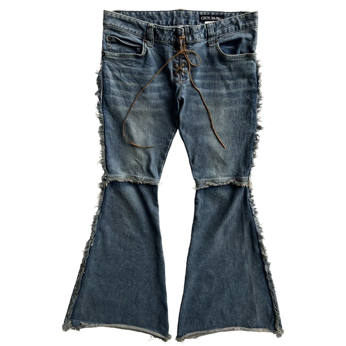 If Six Was Nine × Japanese Brand CECIL McBEE FLARE JEANS Size 30" / US 8 / IT 44 - 1 Thumbnail