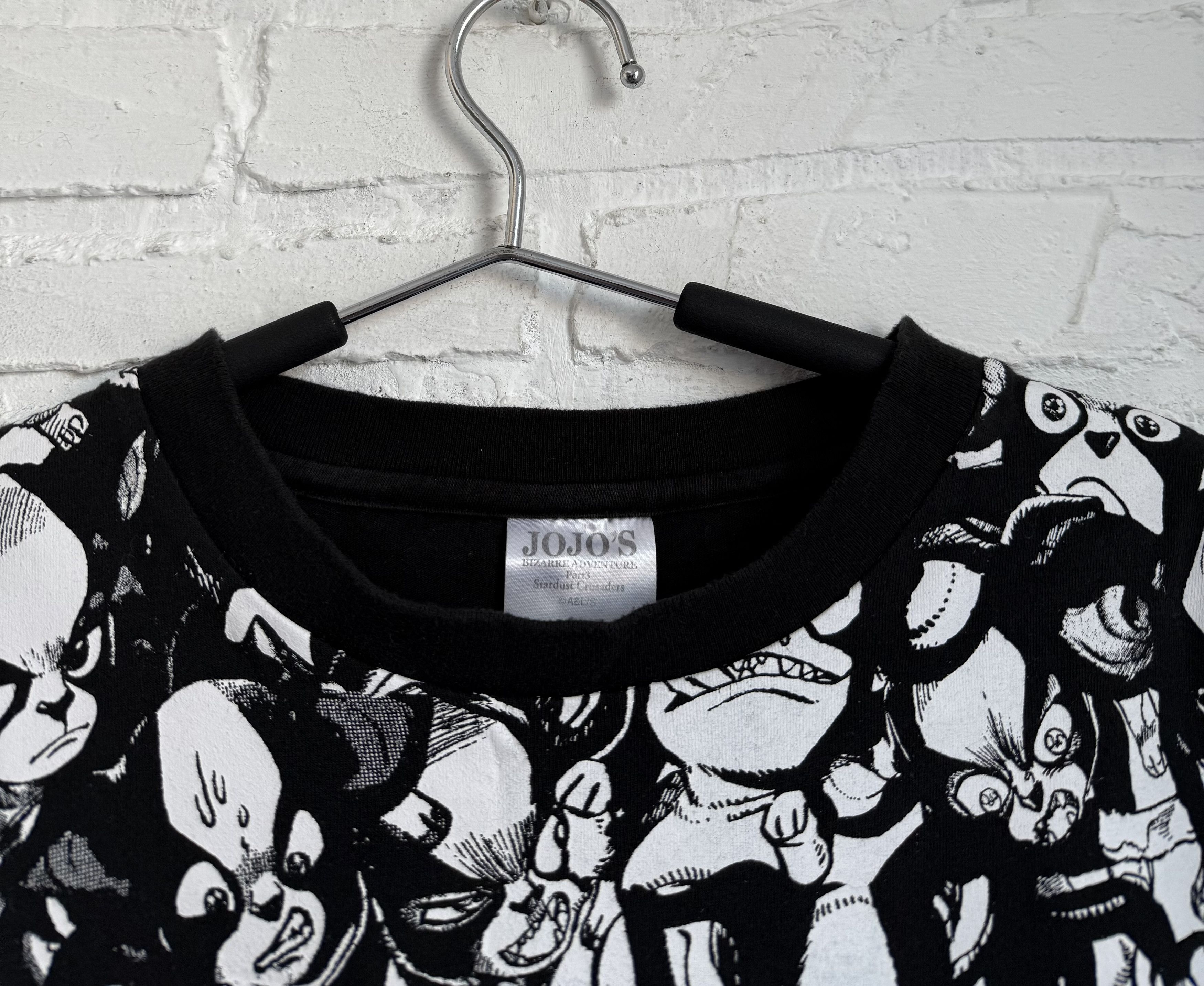 Anime Vintage JoJo's Blizarre Adventures Part 3 All over print tee Size US L / EU 52-54 / 3 - 4 Thumbnail