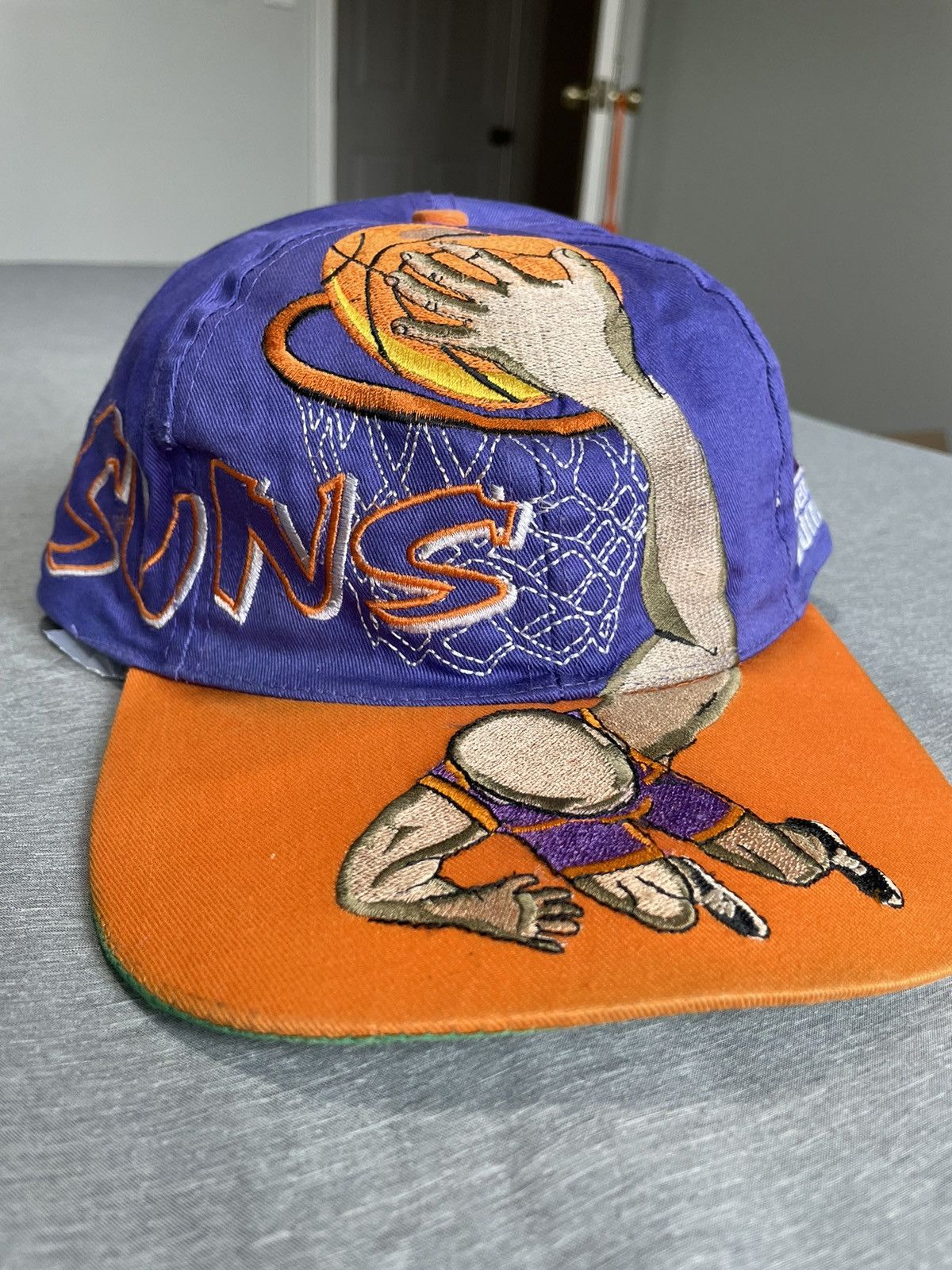 image of Vintage Drew Pearson Twill Phoenix Suns Nba Graffiti Hat Cap in Purple, Men's