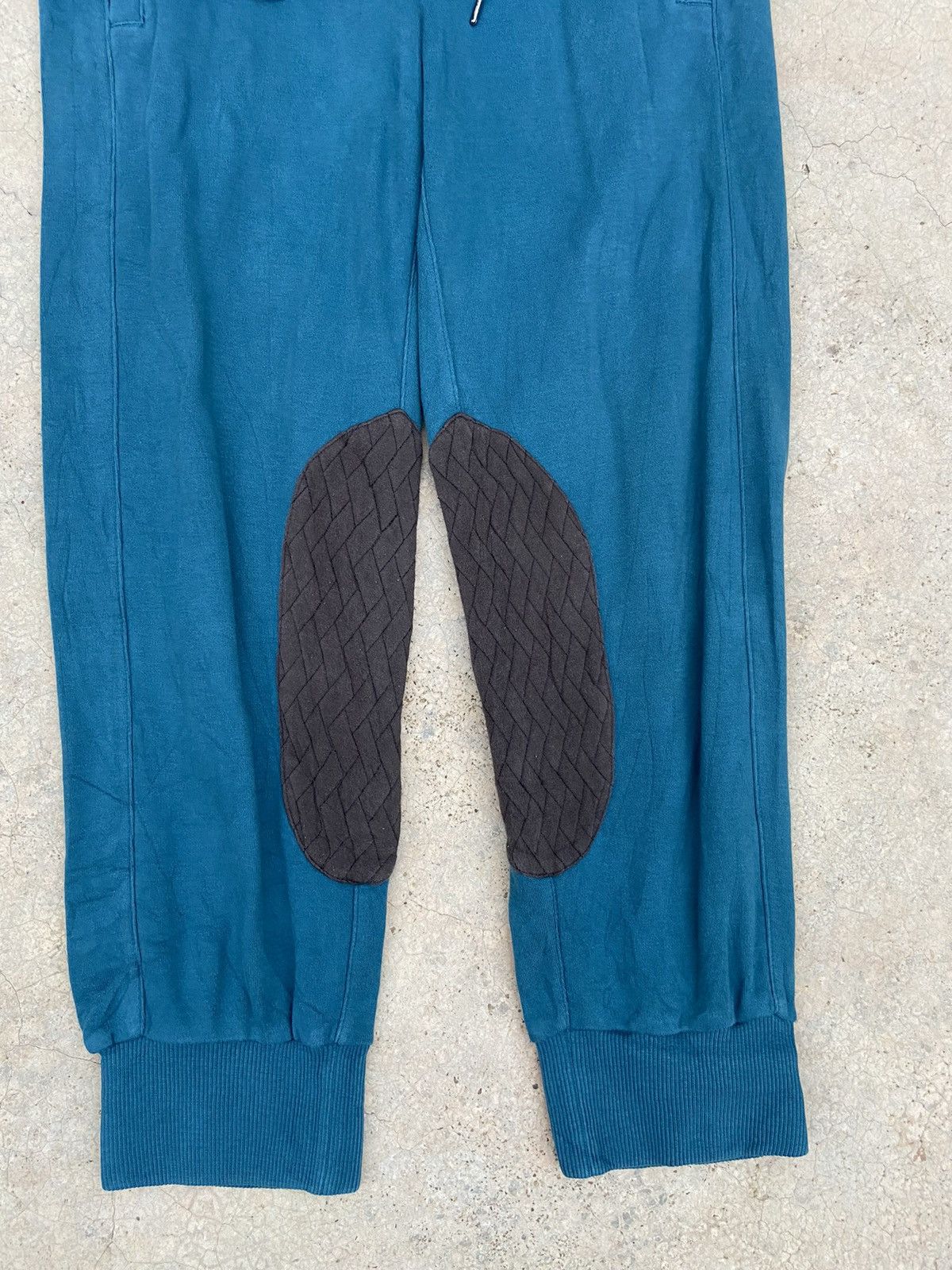 Alexander McQueen × Puma Puma X Alexnder Mc Queen jogger pants 3 quarter Size US 28 / EU 44 - 3 Thumbnail