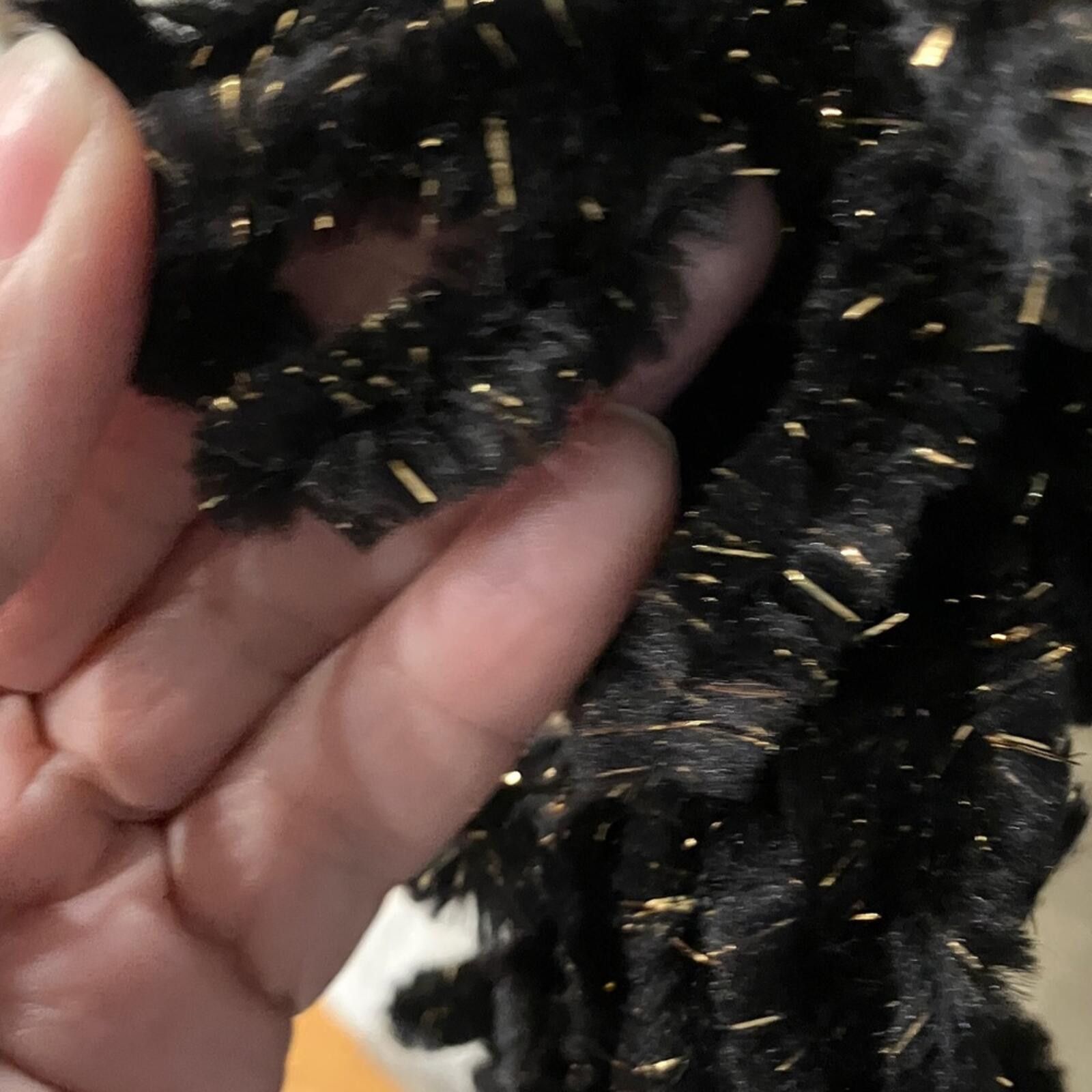 Other Luxurious Black Ruffled Scarf Size ONE SIZE - 3 Thumbnail