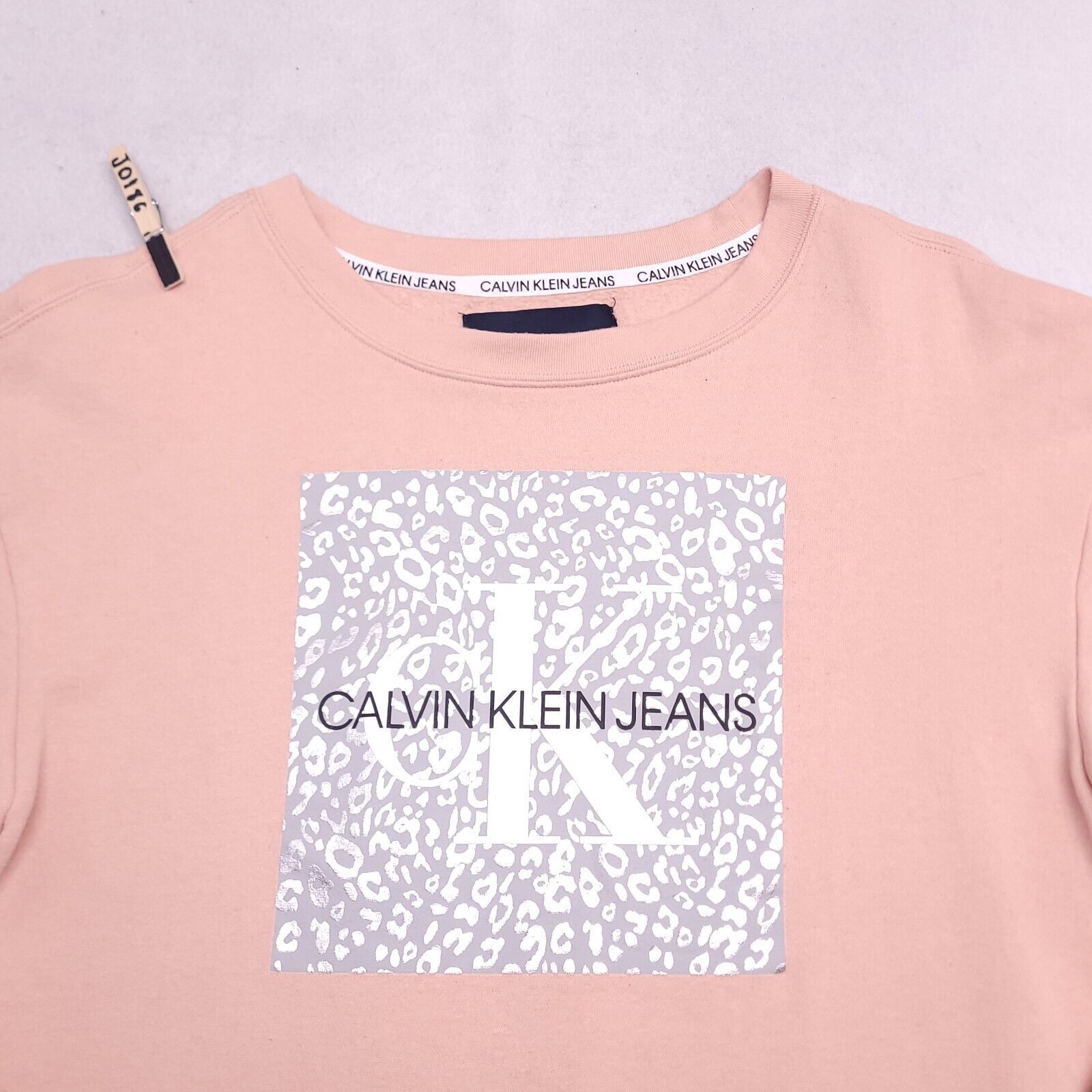 Calvin Klein Calvin Klein Pullover Sweatshirt Womens Size Small S Pink Size S / US 4 / IT 40 - 1 Thumbnail