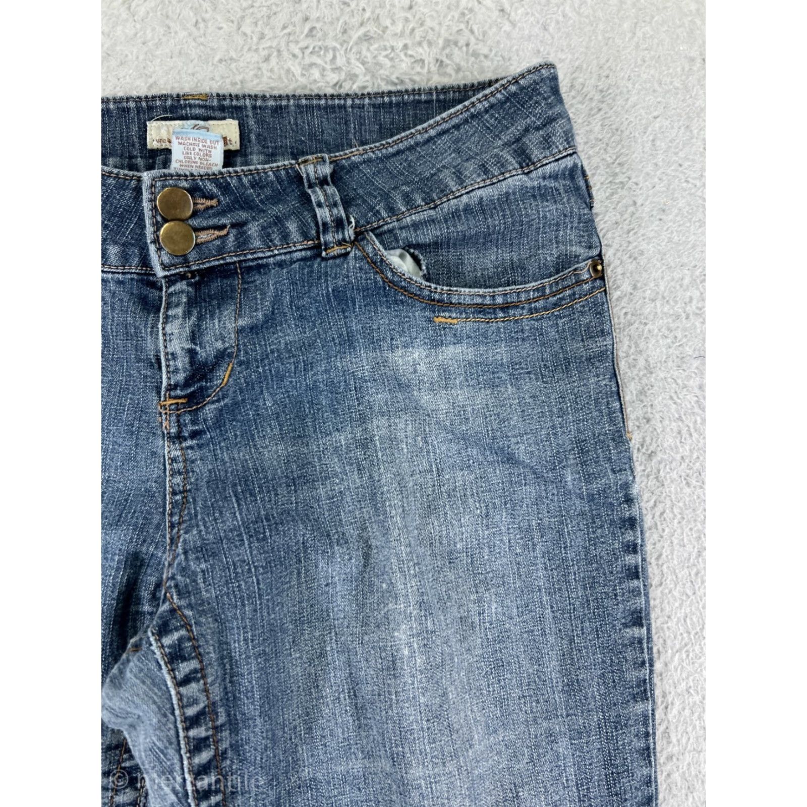 Denime SO Jeans Jeans Blue Denim Low Rise Bootcut 11 Women Cotton Blend 5-Pocket Embroidered Zipper Button Blue Wash Denim SO Womens 11 Jeans Size 32" / US 10 / IT 46 - 7 Thumbnail