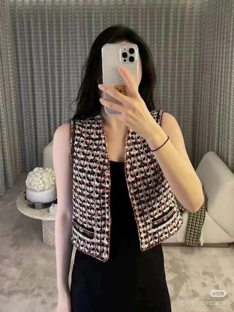Chanel Chanel 23A Dakar high-end handicraft workshop colorful kni Size S / US 4 / IT 40 - 8 Thumbnail