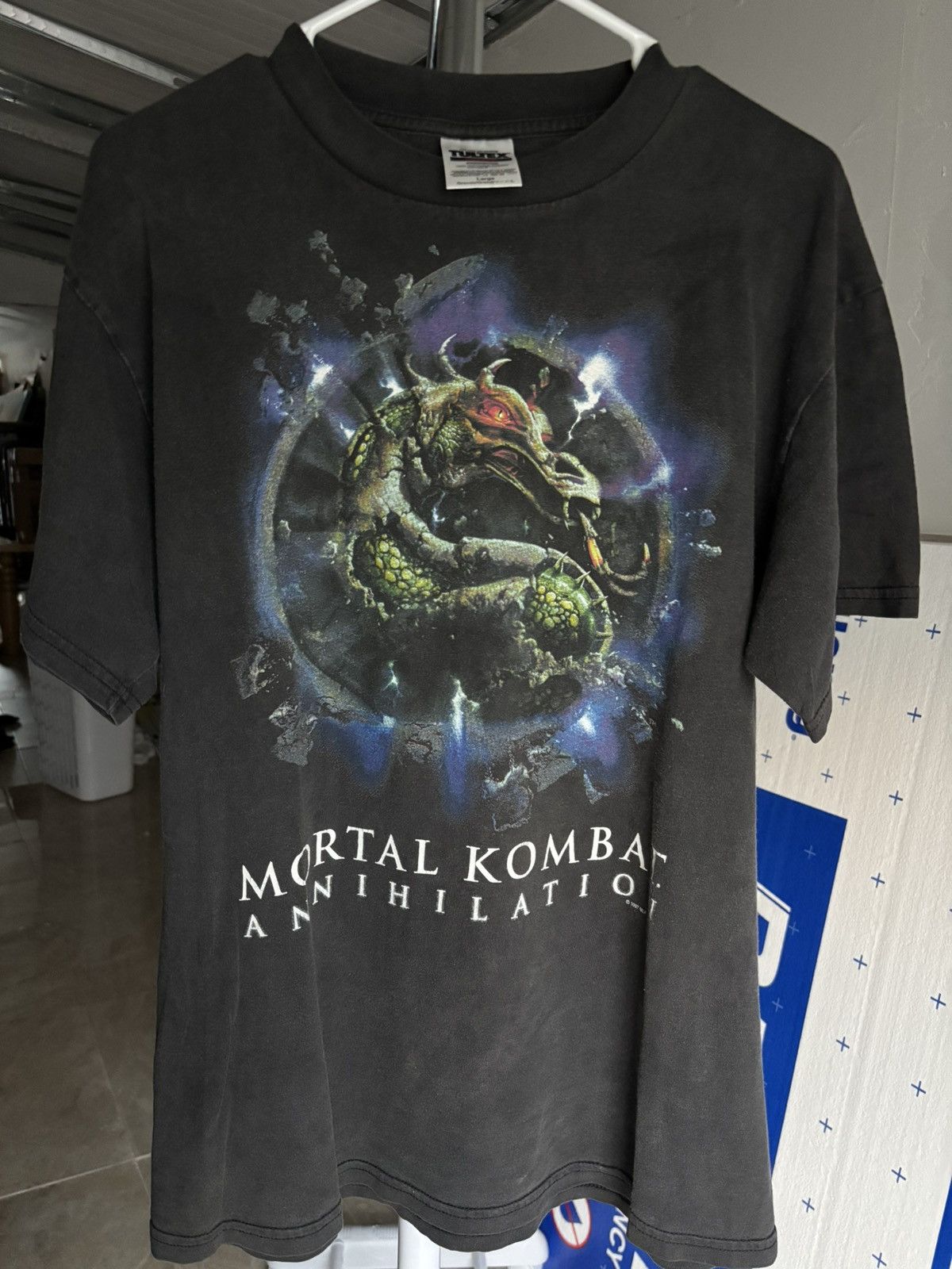 Vintage MORTAL KOMBAT ANNIHILATION VINTAGE 1997 TULTEX SHIRT Size US L / EU 52-54 / 3 - 5 Thumbnail