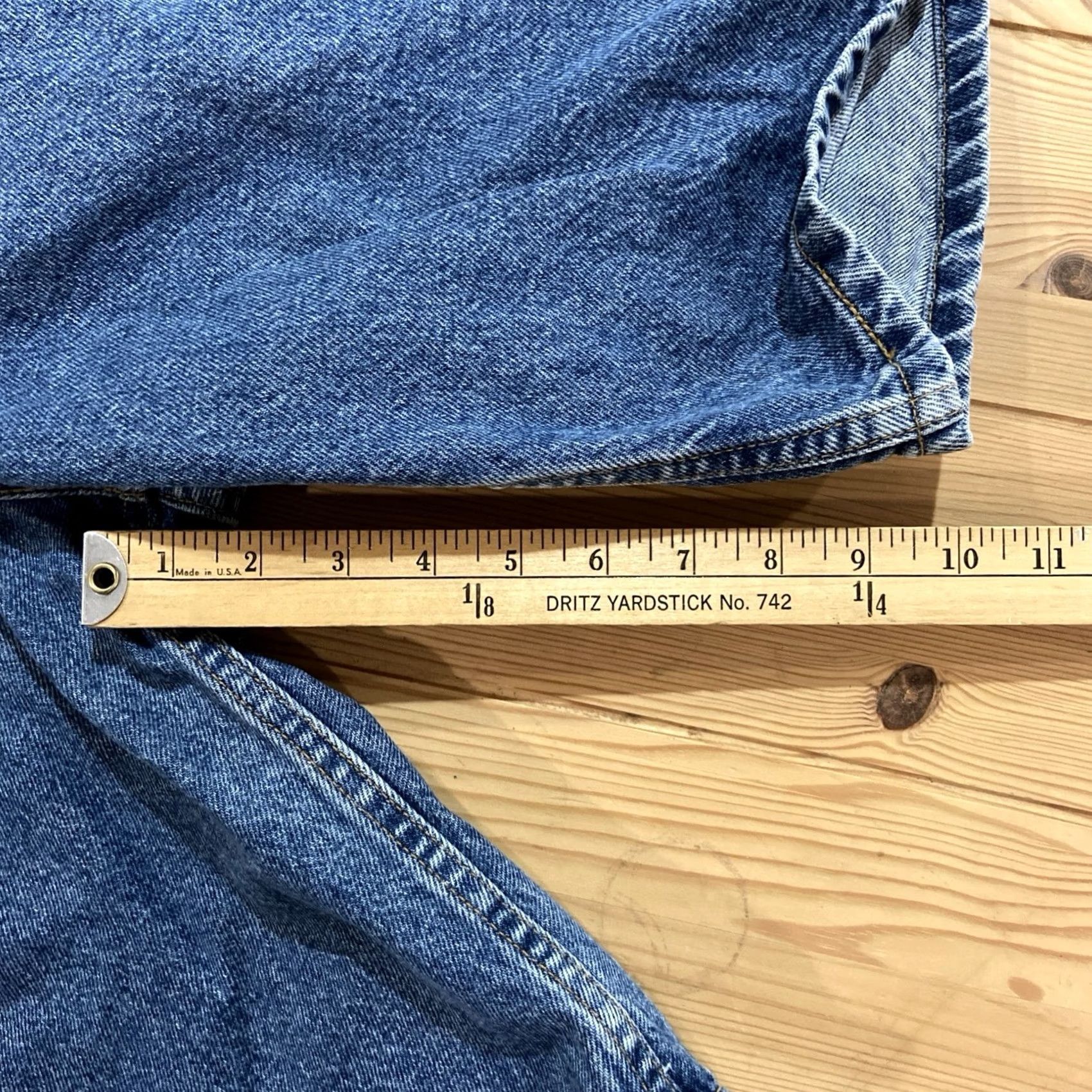 Levi's Levi's Bermuda Shorts Mens 38 White Tab Denim Relaxed Fit Zip Fly 90s USA 12in Inseam Regular Men Size US 38 / EU 54 - 4 Thumbnail