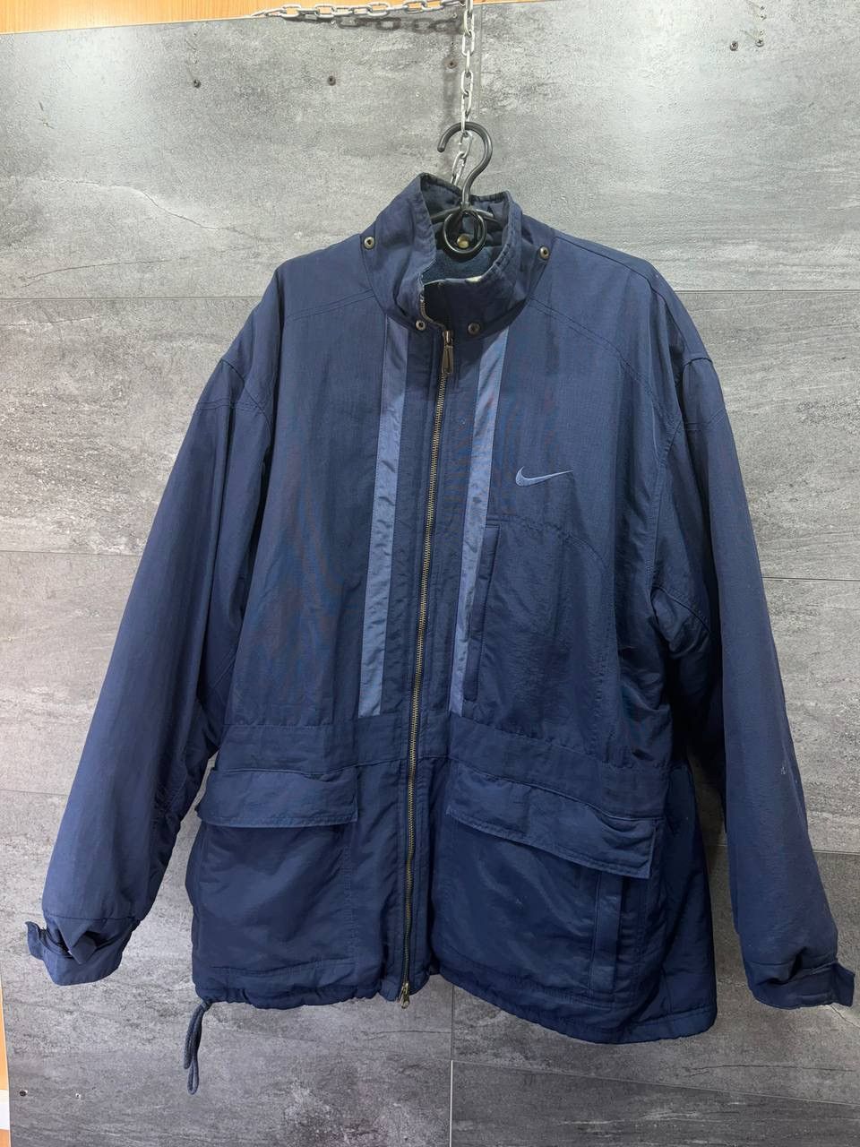Vintage Vintage Nike Down Puffer Jacket Centr Big Logo Swoosh Drill Size US L / EU 52-54 / 3 - 2 Thumbnail