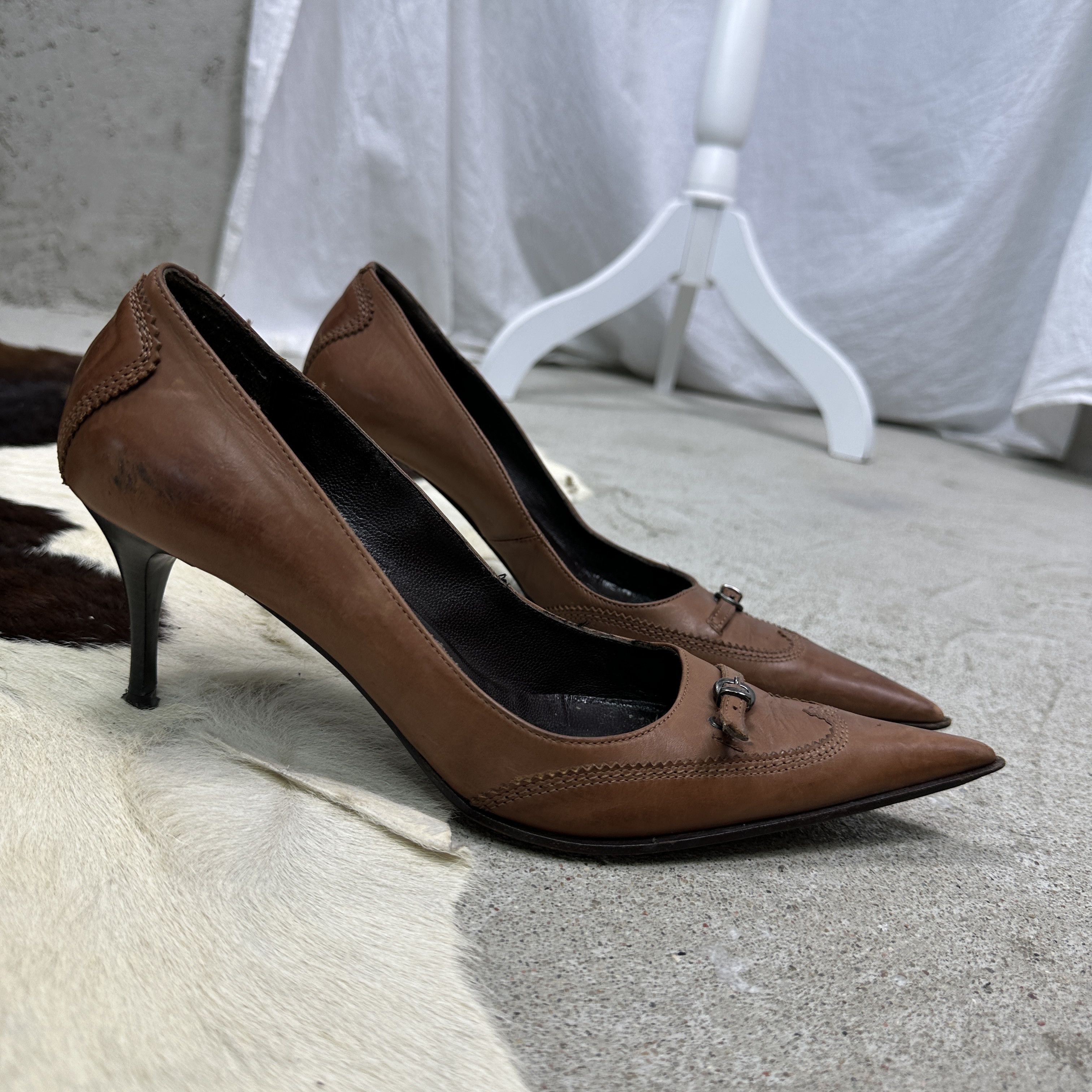 Vintage Vintage Avant Garde Leather Pointy Heels Made in Italy 00s Size US 10 / IT 40 - 2 Thumbnail
