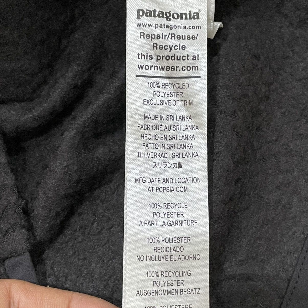 Patagonia Vtg Y2K Patagonia Regulator R1 Air Grid Crewneck Black Size US M / EU 48-50 / 2 - 7 Thumbnail