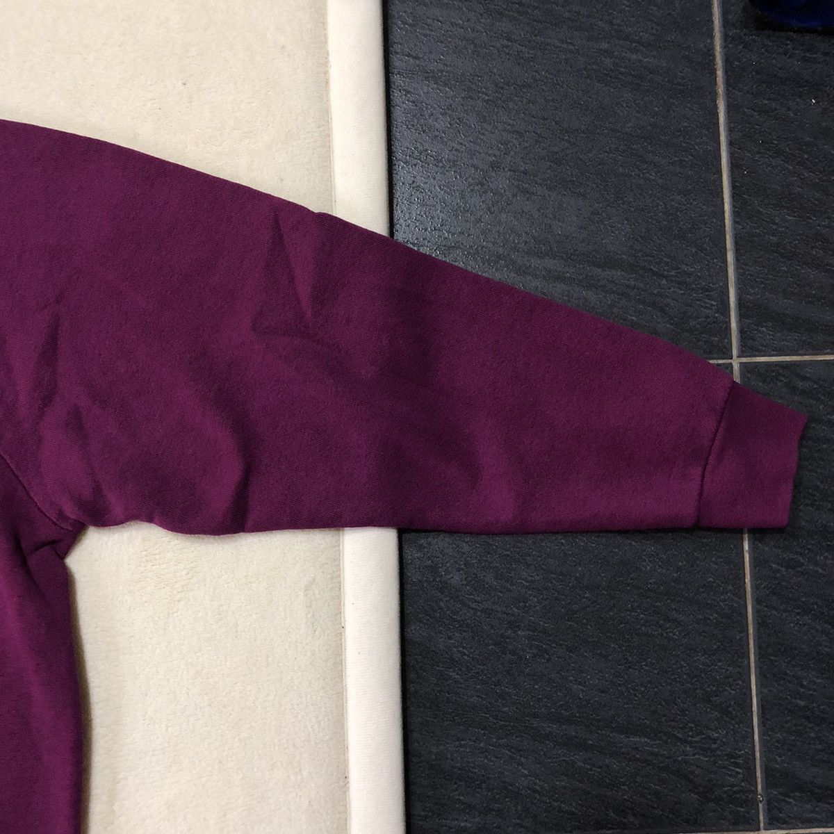 Fruit Of The Loom × Vintage VINTAGE 90s FRUIT OF THE LOOM Plain Sweatshirt Size US L / EU 52-54 / 3 - 8 Thumbnail