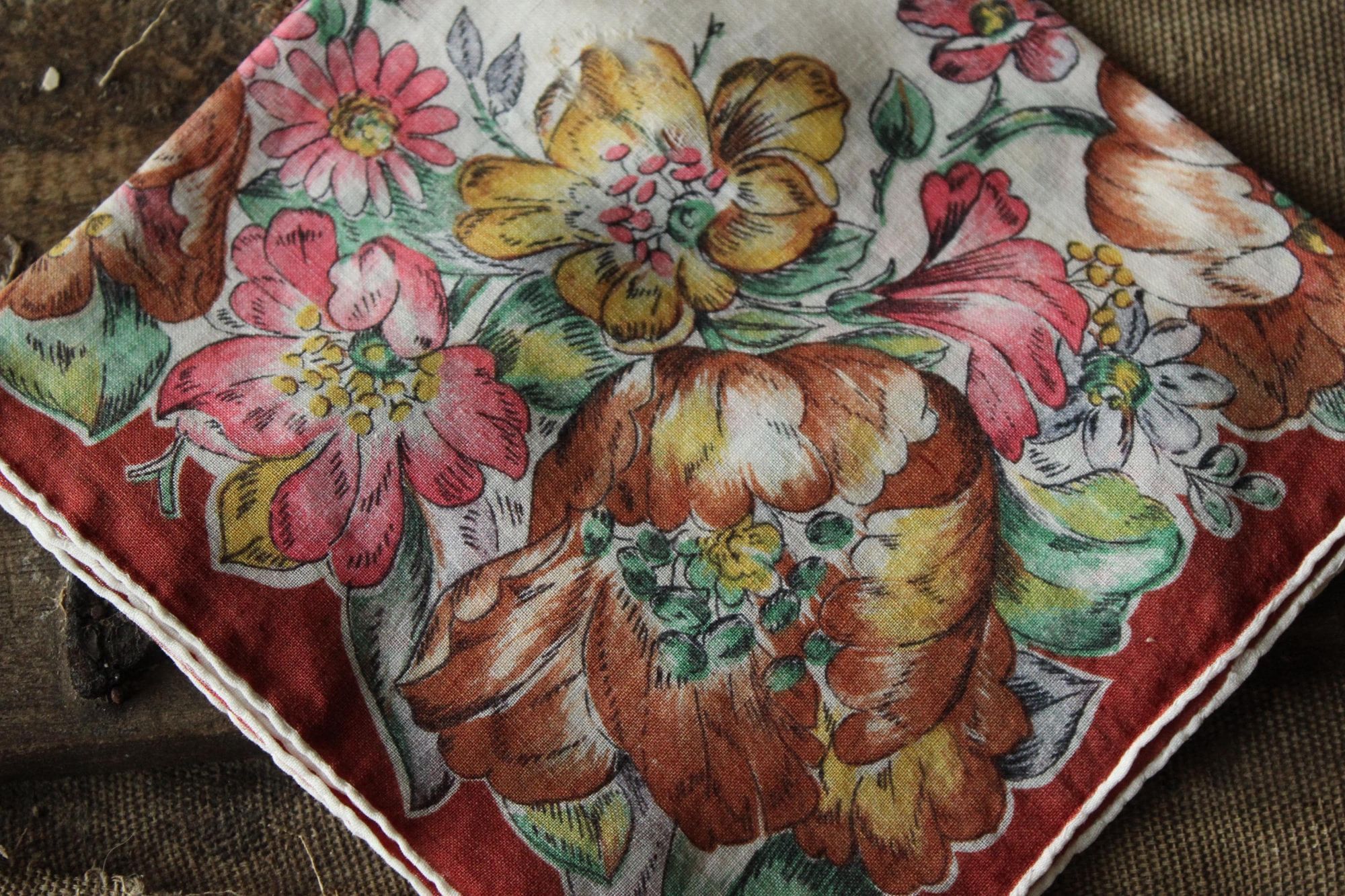 Vintage Vintage Handkerchief, Brown Flower Print Cotton Hanky Size ONE SIZE - 3 Thumbnail