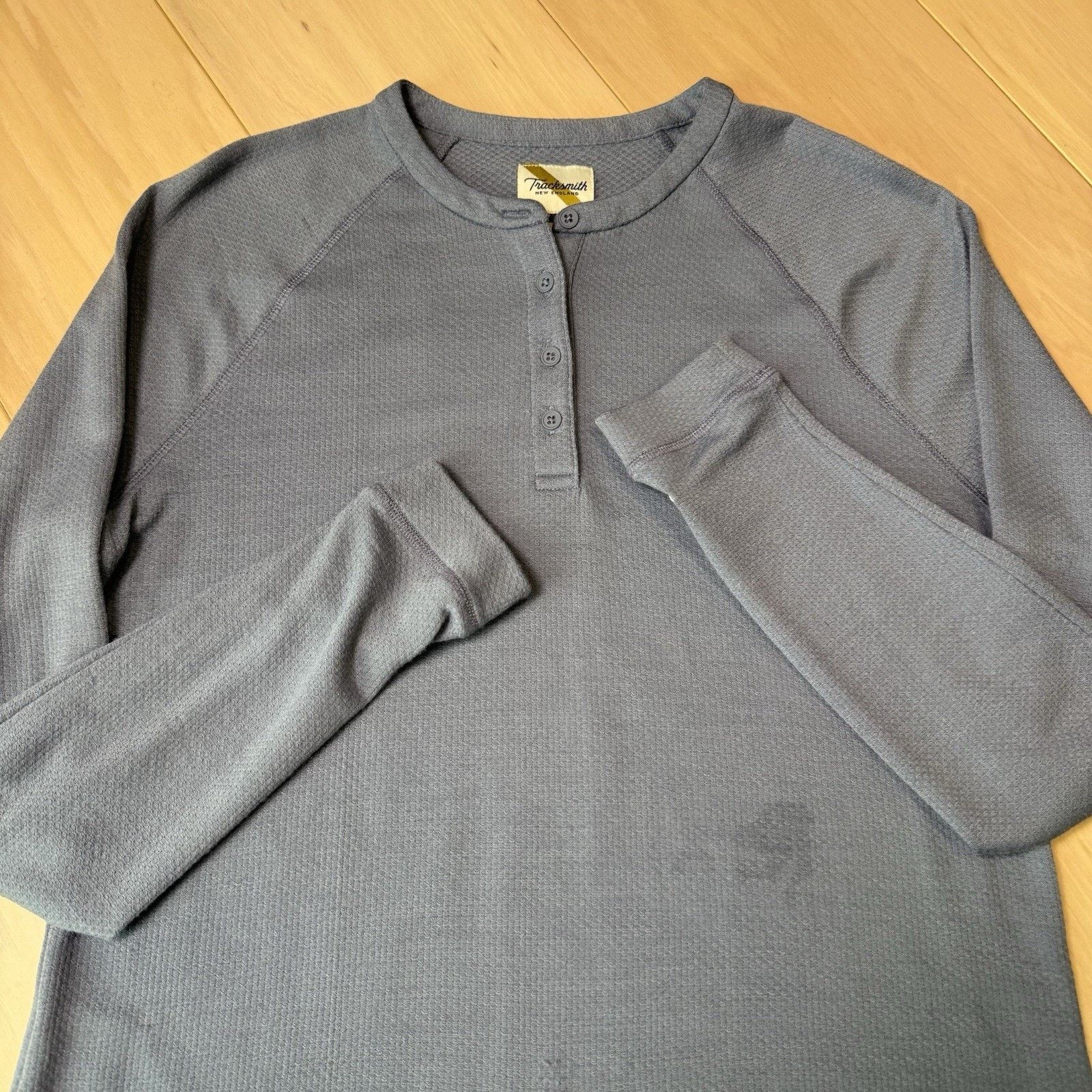 Tracksmith New England Tracksmith Merino Henley Shirt Women's M Blue Wool LS Size M / US 6-8 / IT 42-44 - 5 Thumbnail