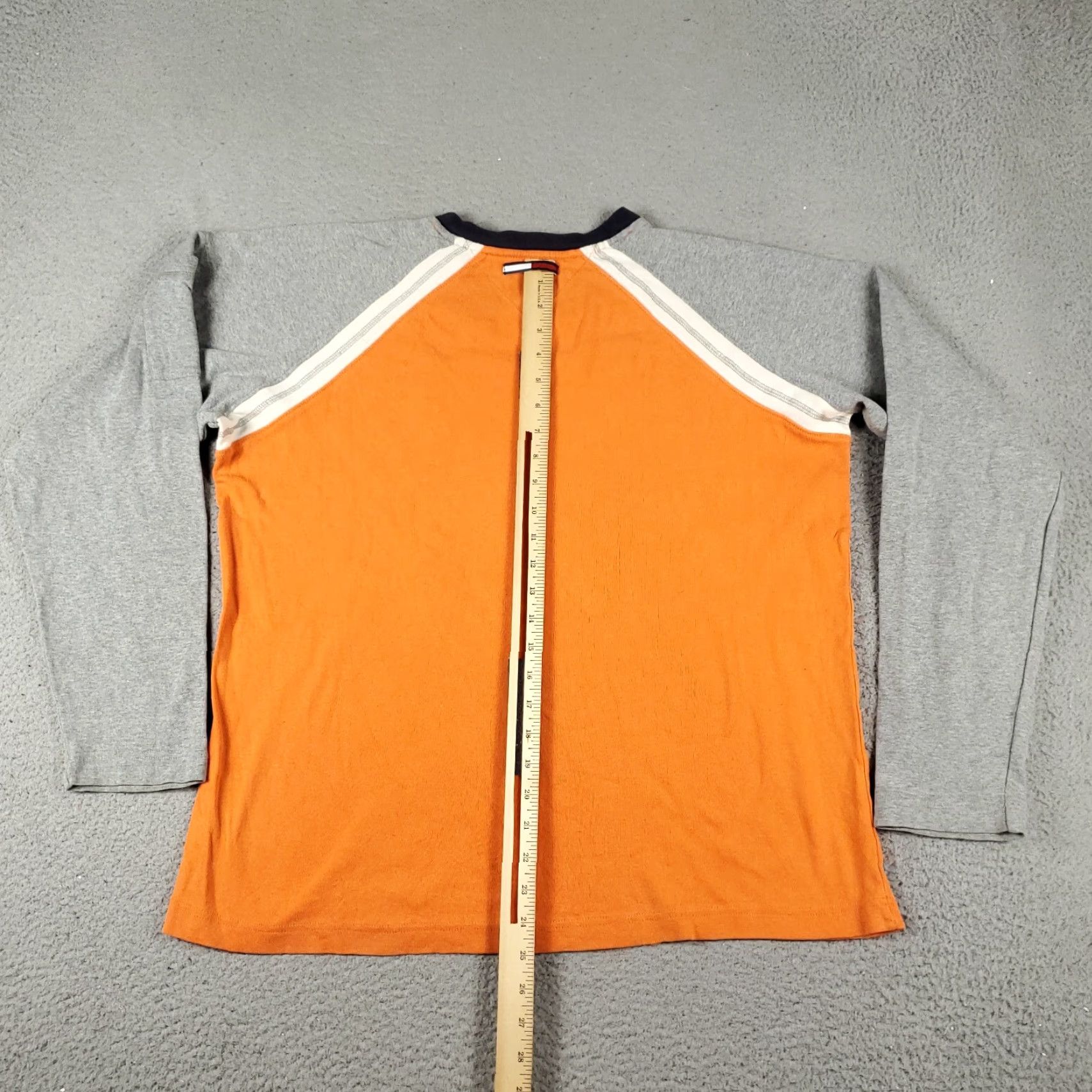 Tommy Hilfiger VINTAGE Tommy Hilfiger Shirt Mens Size Medium Orange Crew Neck Long Sleeve Logo Casual All Seasons Modern American Boys Girls Men Women Size US M / EU 48-50 / 2 - 7 Thumbnail