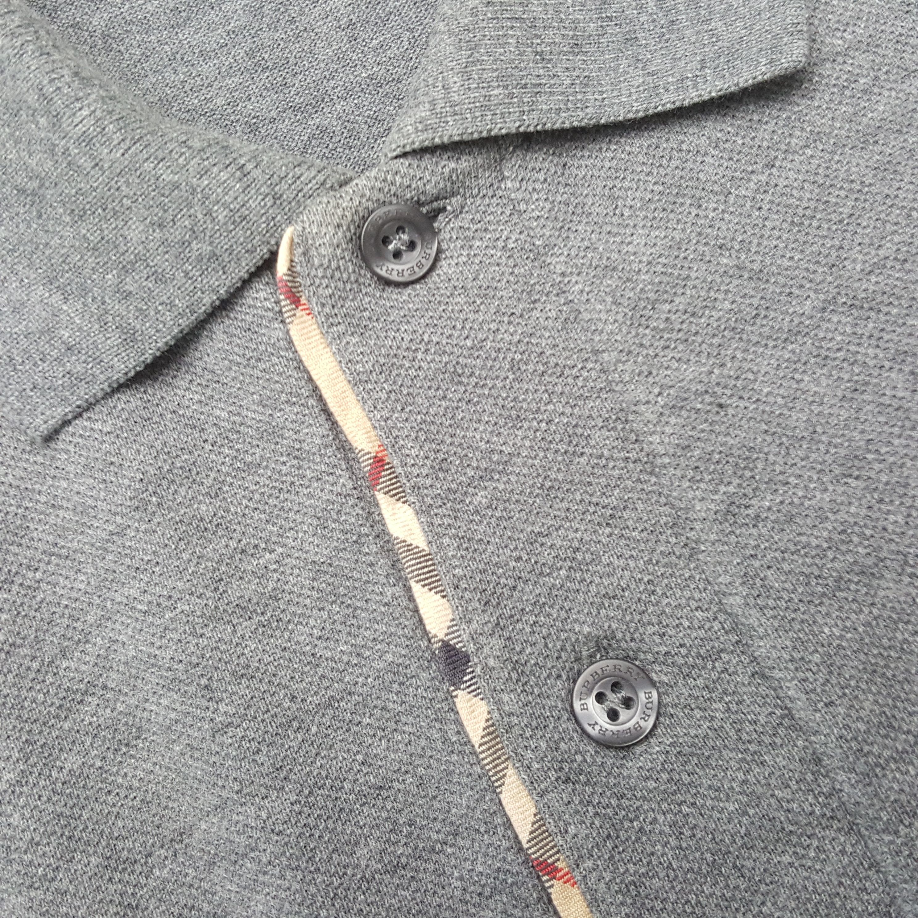 Burberry Burberry London Fashion Brand Casual Polos RR5 Size US XL / EU 56 / 4 - 5 Thumbnail