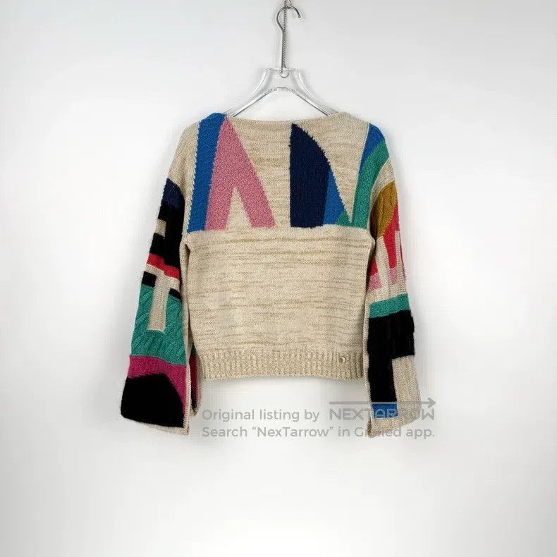 Chanel Chanel Beige gold thread metal logo irregular sleeve cashm Size XS / US 0-2 / IT 36-38 - 3 Thumbnail