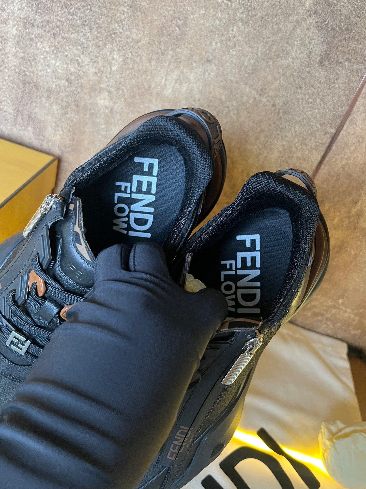 Fendi Fendi FF Monogram Sneakers Size US 11 / EU 44 - 7 Thumbnail