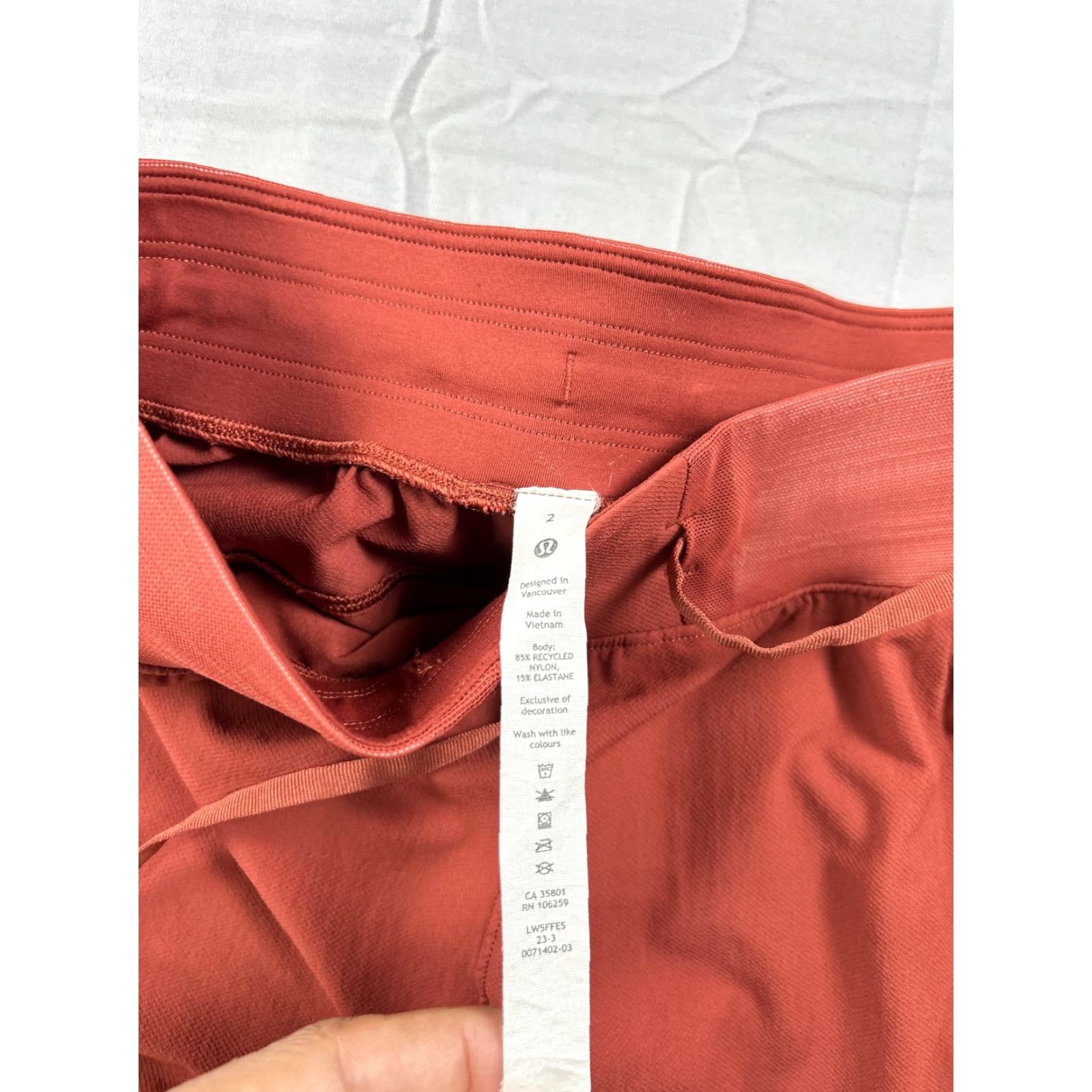 Lululemon Lululemon Jogger Pants Womens 2 Orange High Rise Elastic Waist Pockets Knit Nylon Spandex Tapered 28.5in Inseam Size 26" / US 2 / IT 38 - 3 Thumbnail
