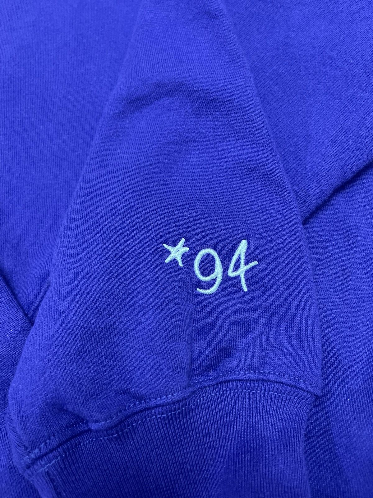 Supreme S U P R E M E | S W E A T E R Size US M / EU 48-50 / 2 - 6 Thumbnail