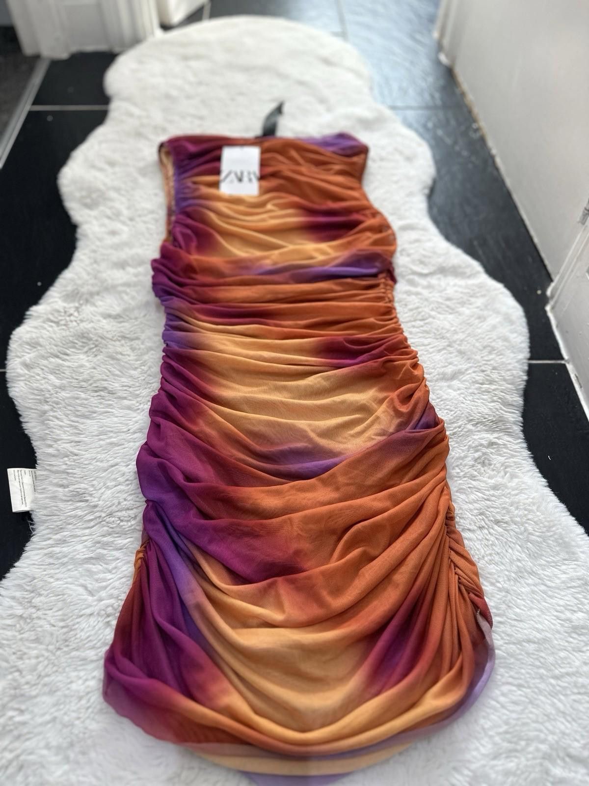 Zara ZARA Coverup dress Ruched Tulle L-XL Size XL / US 12-14 / IT 48-50 - 1 Thumbnail