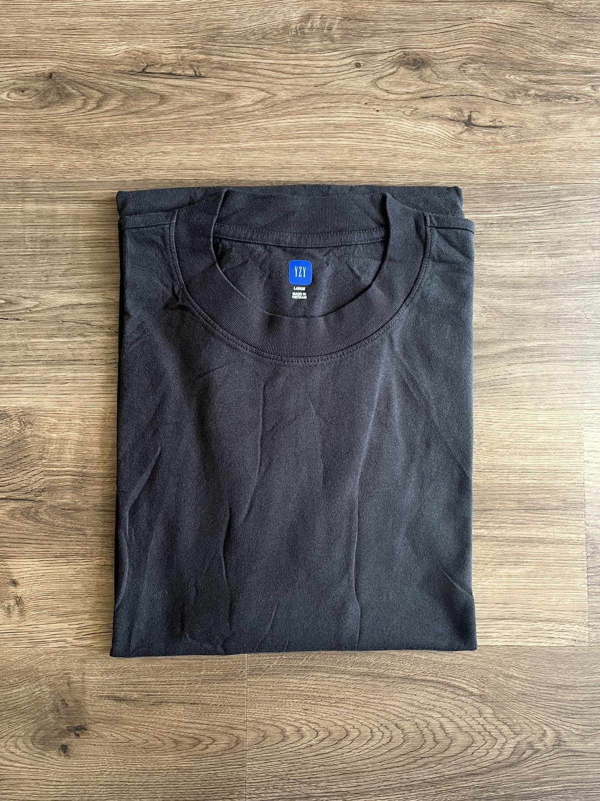 Yeezy Gap T-Shirt Black Size Large (Exclusive)
