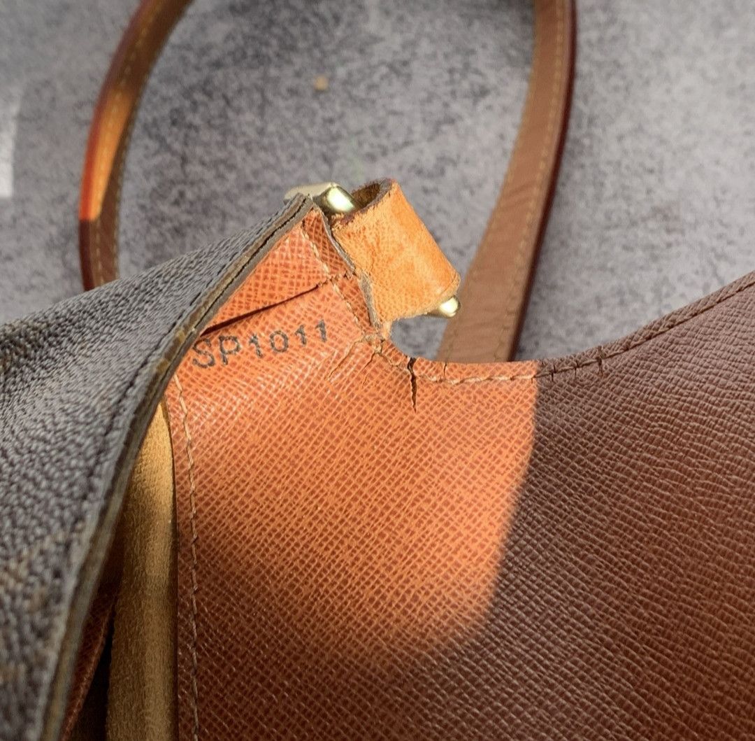 Louis Vuitton Louis Vuitton Musette Tango Canvas Handbag Size ONE SIZE - 7 Thumbnail