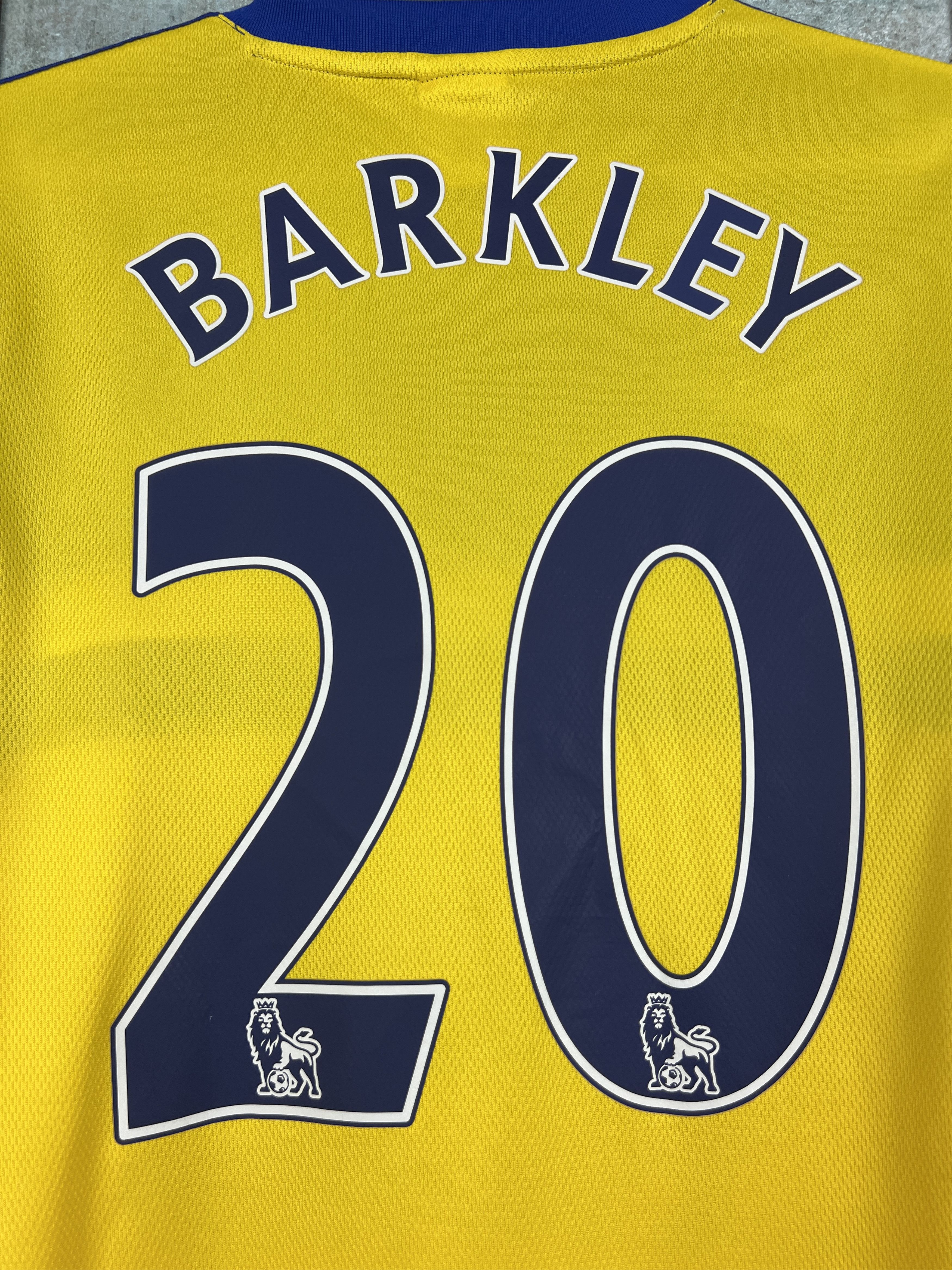 Nike Everton Football Shirt Soccer #20 Barkley Long Sleeve Jersey Size US S / EU 44-46 / 1 - 11 Thumbnail