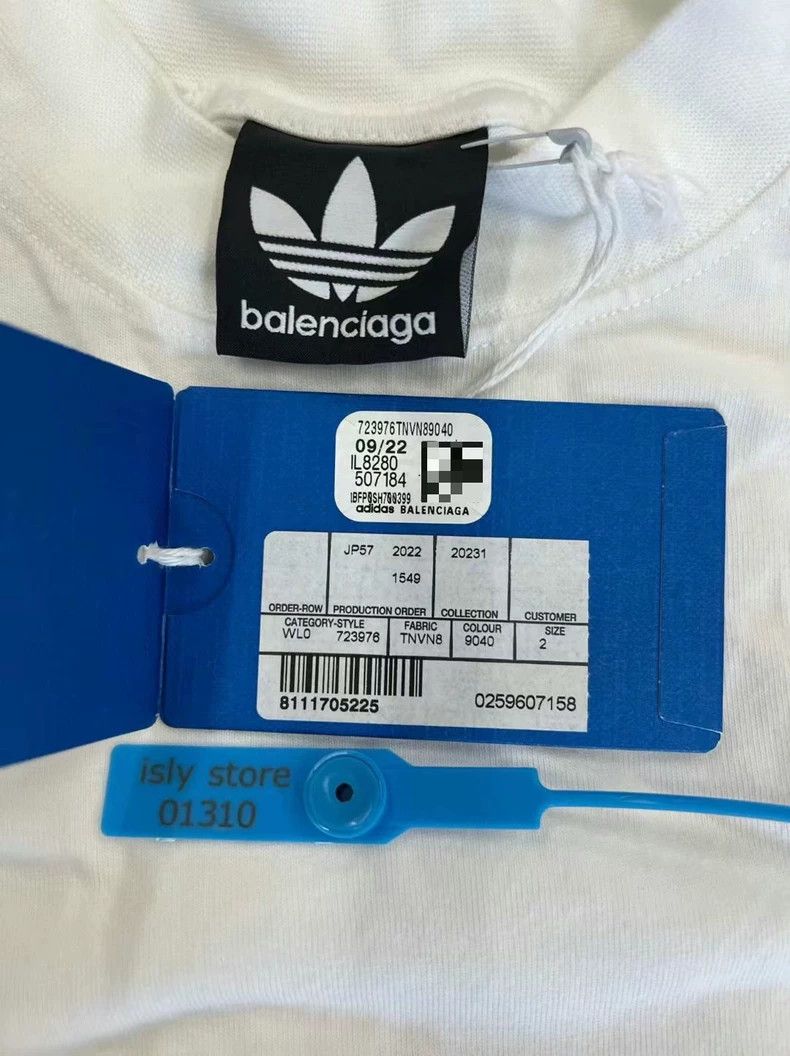 Balenciaga Balenciaga Adidas Collaboration Letter Logo Printed Round Size US S / EU 44-46 / 1 - 3 Thumbnail
