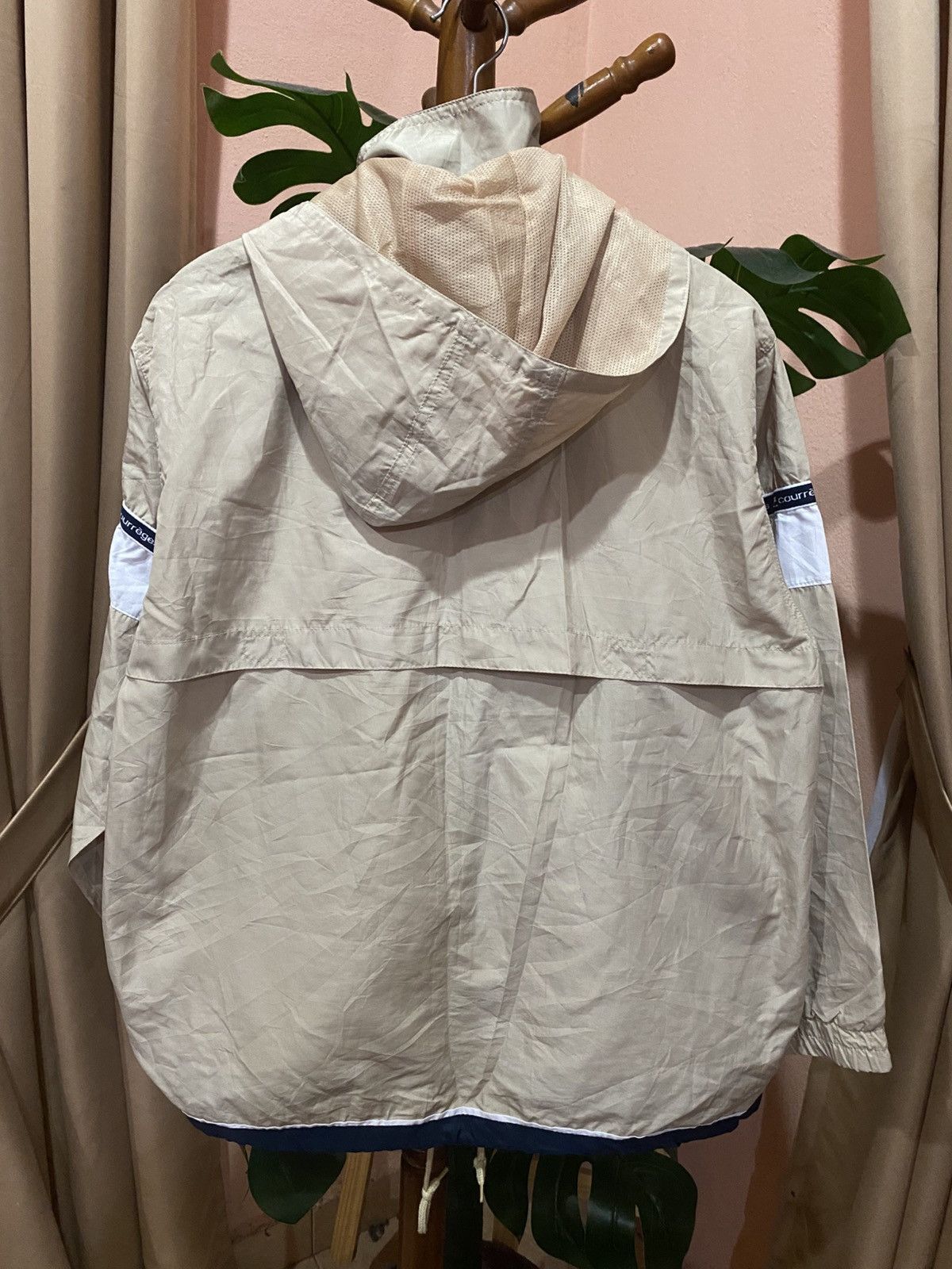 Courreges Vintage Courrèges Paris Beige Windbreaker Jacket 90s Sporty Size US M / EU 48-50 / 2 - 6 Thumbnail