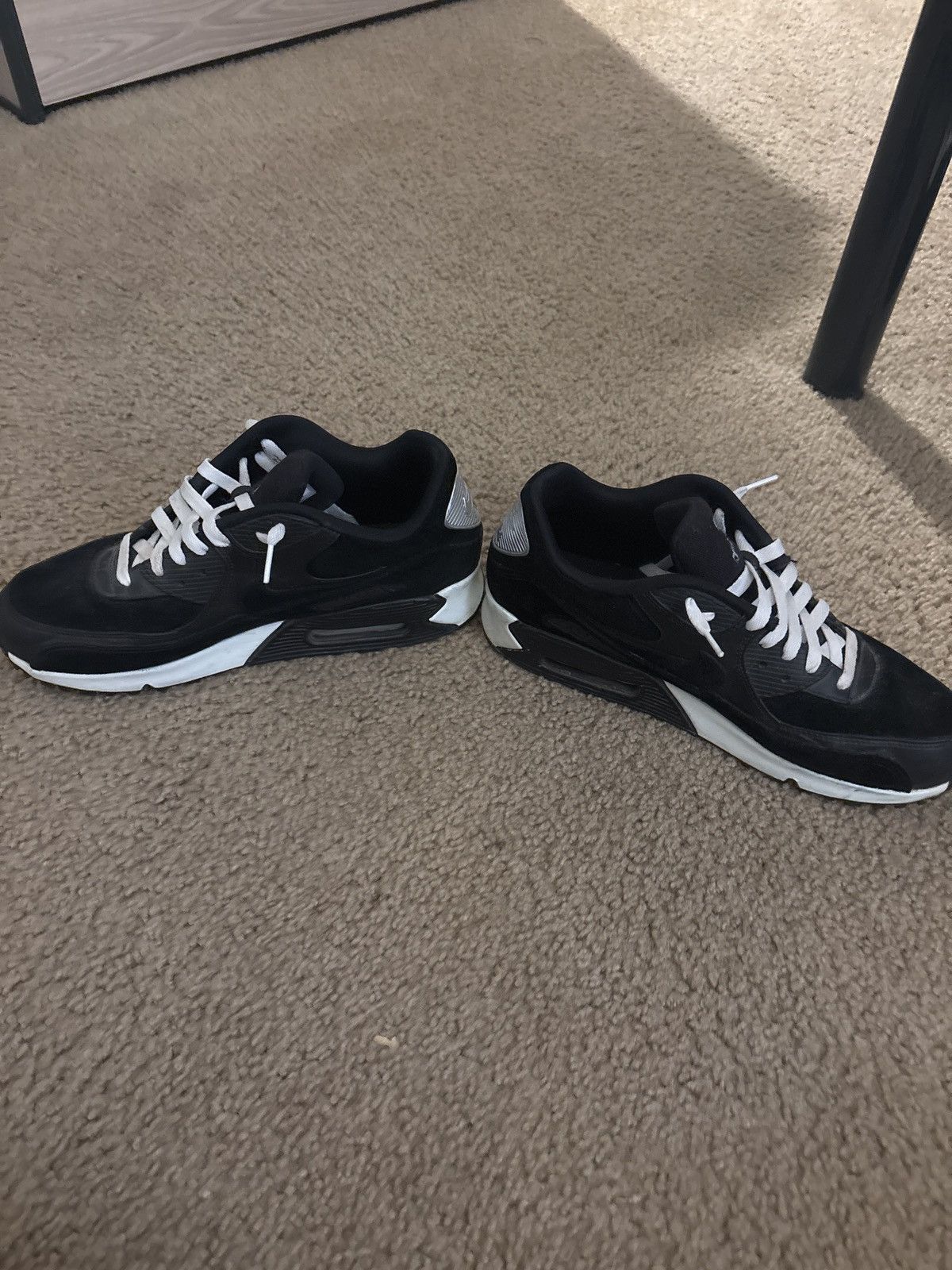 Nike Nike Air Max 90 rebel skull Size US 10 / EU 43 - 6 Thumbnail