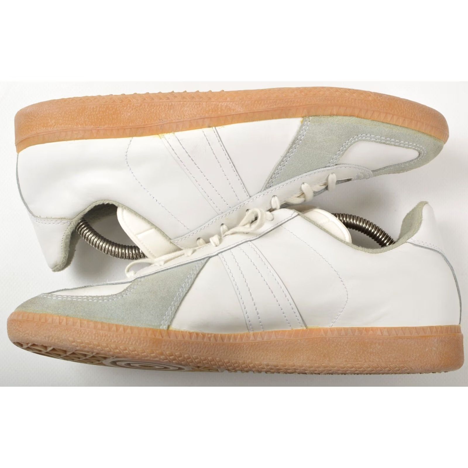 Vintage BW Sport Vintage White Leather Sneakers 265 01.11.6414 Mens US 8.5 Leather Sneaker White Shoes Sports Casual footwear Size US 9 / EU 42 - 5 Thumbnail