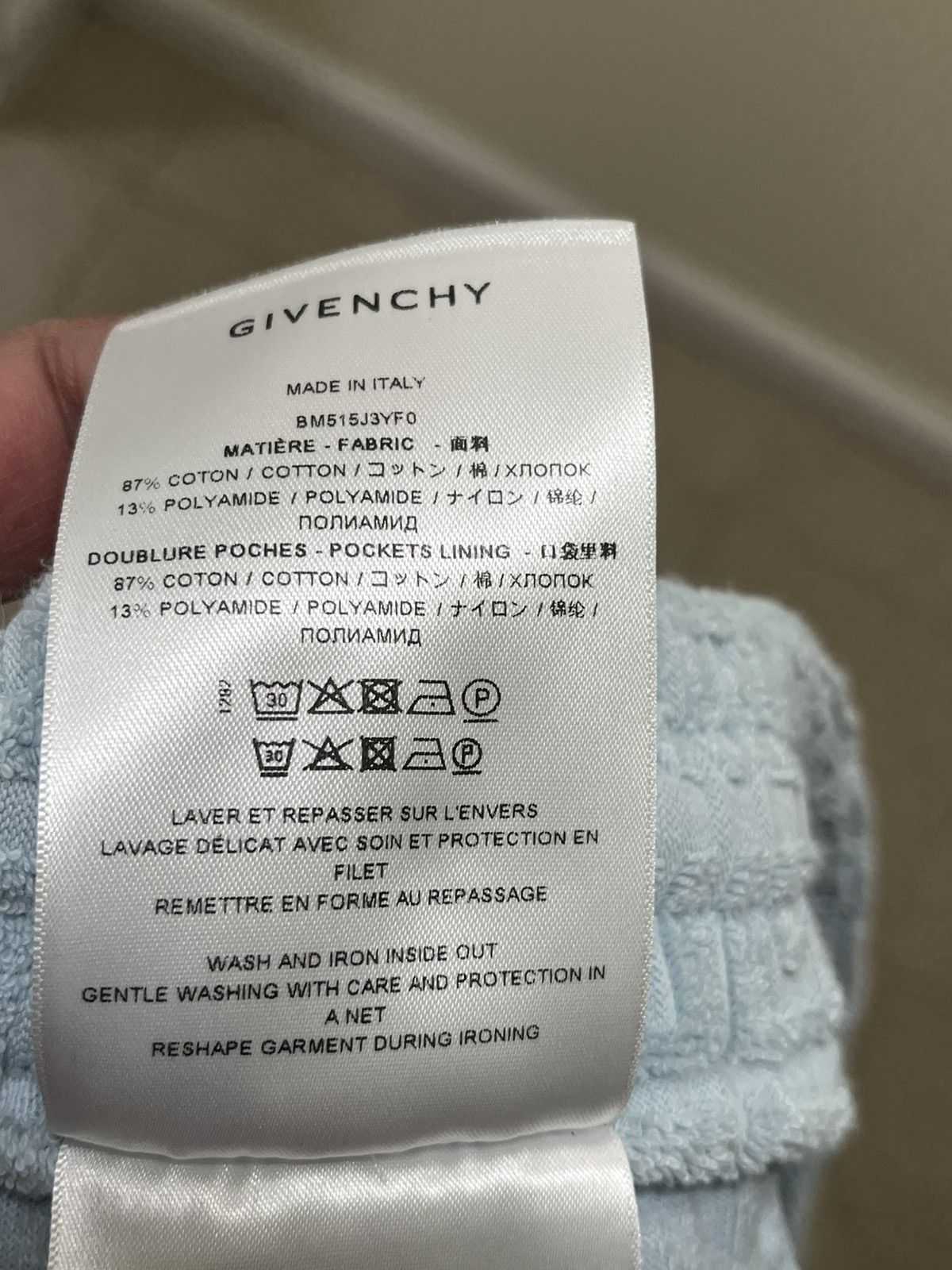 Givenchy Givenchy Shorts Sz XL Size US 36 / EU 52 - 6 Thumbnail