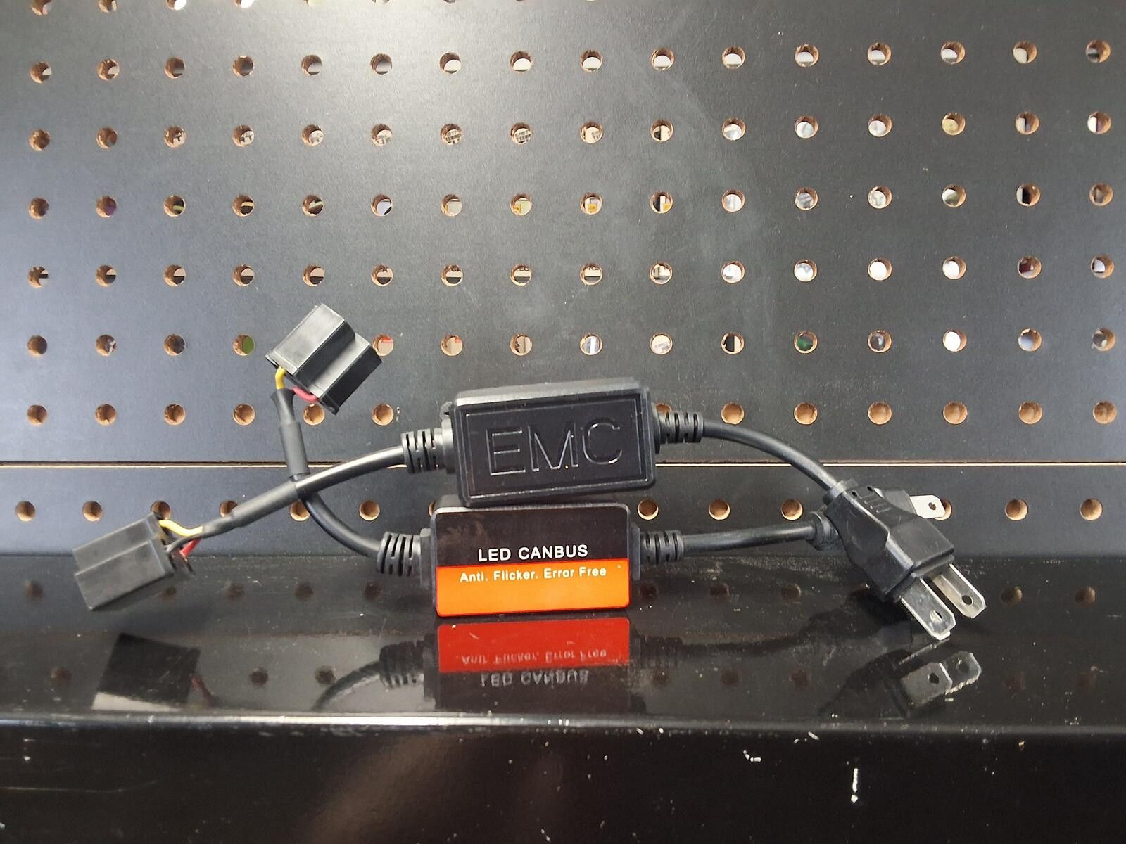 Other H4 9003 LED Anti Flicker Canbus Decoder Harness Pair Size ONE SIZE - 1 Thumbnail