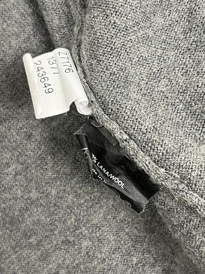 Gucci AW2010 Gucci Dark Grey Wool Embroidered Logo Zip-up Sweater Size US M / EU 48-50 / 2 - 11 Thumbnail