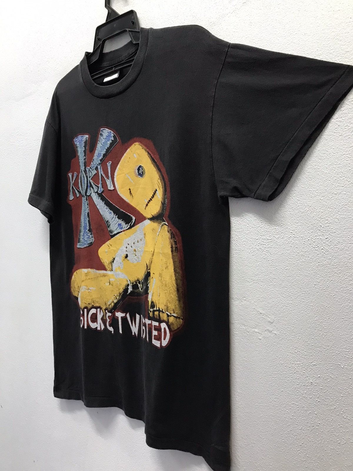 Band Tees Vintage Band Korn Sick&Twisted World Tour 2000 Shirt Size US L / EU 52-54 / 3 - 5 Thumbnail