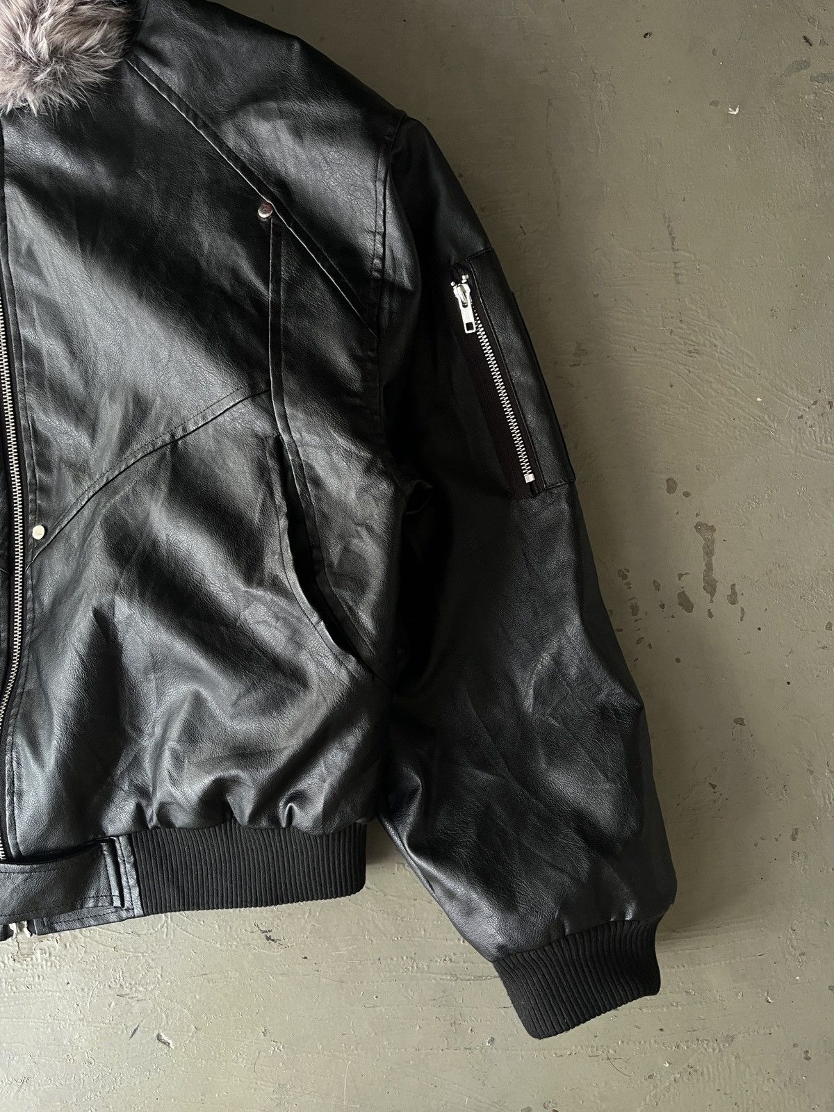 KMRii Faux Leather Fur GV Gallery Inspired Jacket LGB Vkei Size US L / EU 52-54 / 3 - 5 Thumbnail
