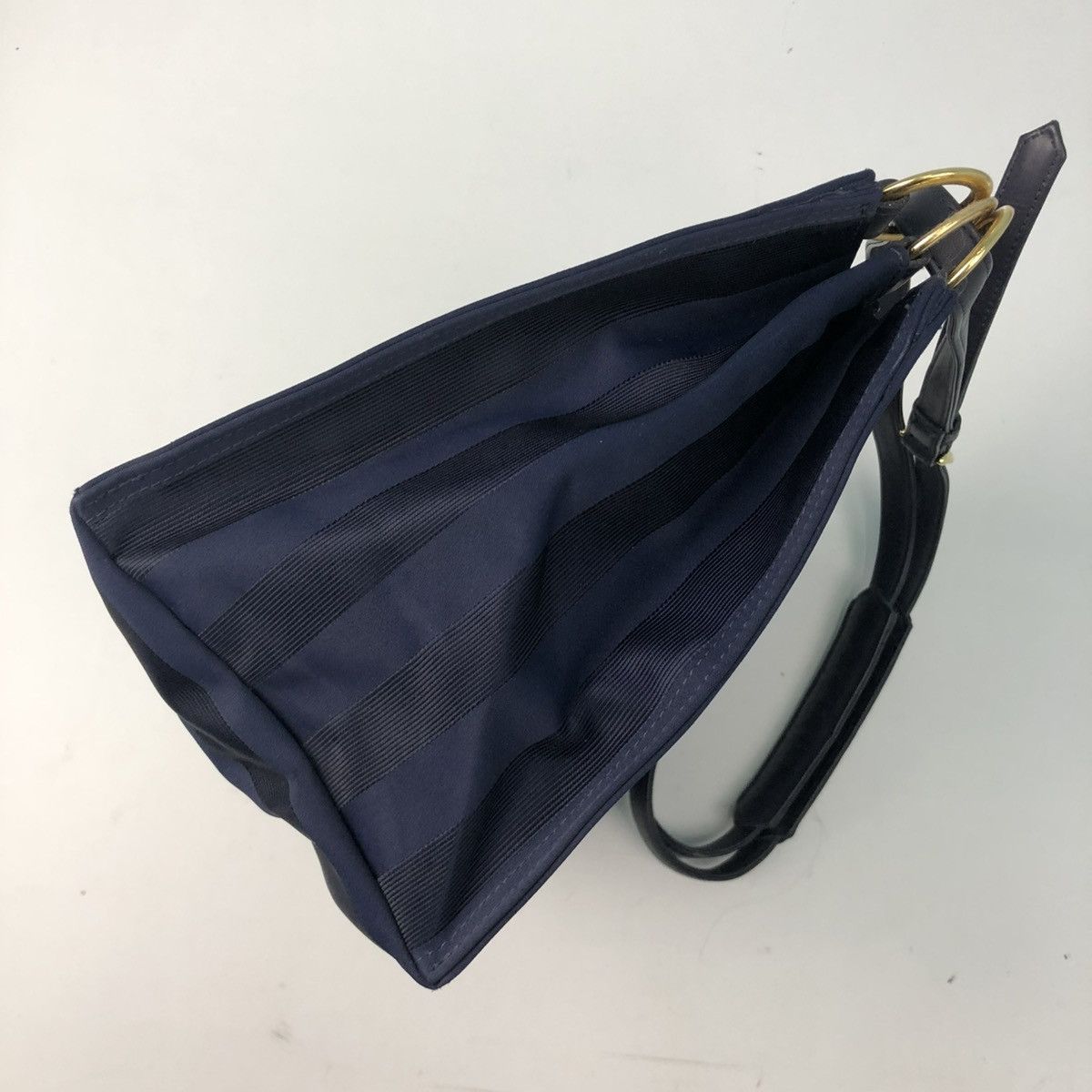 Valentino ‼️YES‼️ VALENTINO GARAVANI SPORT SHOULER BAG Size ONE SIZE - 7 Thumbnail