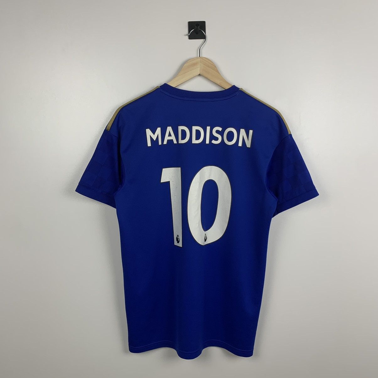 Adidas Adidas Leicester City Home Football Jersey #10 Maddison Kit Size US M / EU 48-50 / 2 - 8 Thumbnail