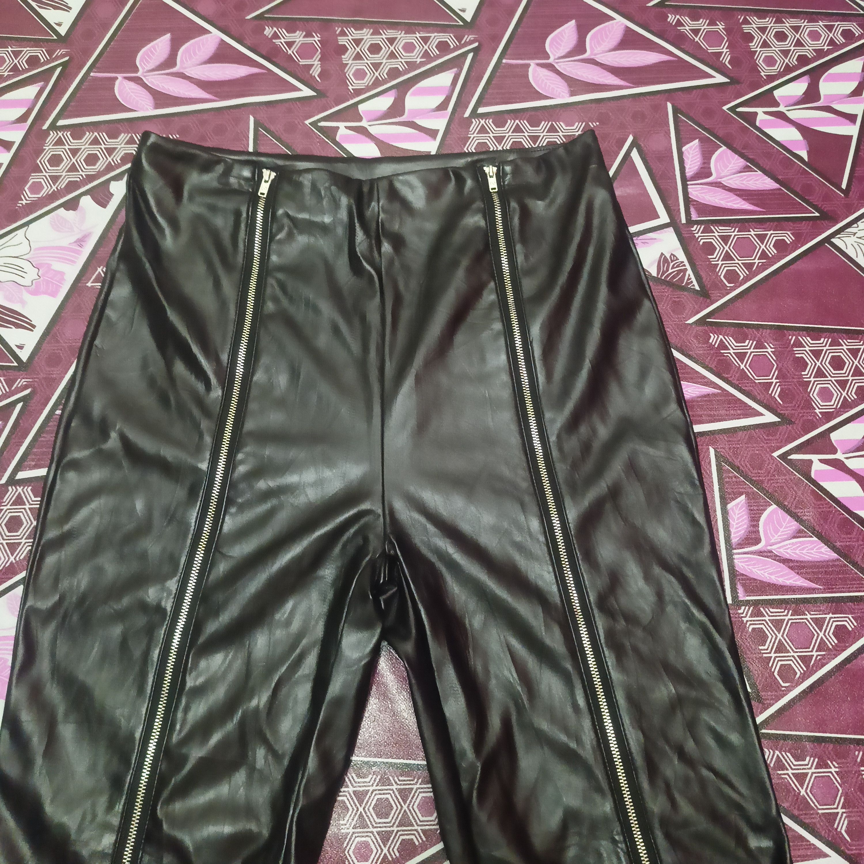 Japanese Brand × Shein Rare PVC Leather Pants Zipper Size US 28 / EU 44 - 2 Thumbnail