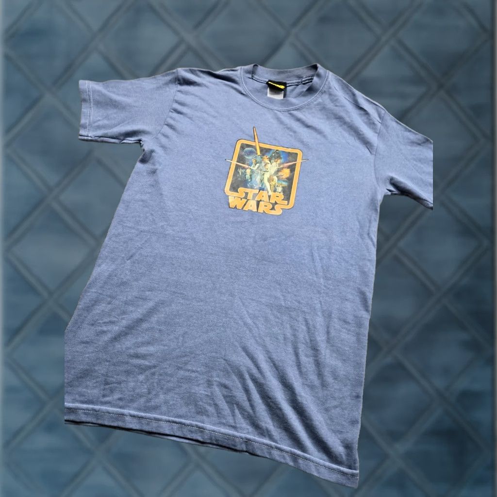 Hope VINTAGE Lucasfilm Star Wars T-Shirt Mens Small Blue Luke Skywalker 2005 100% Cotton Shirt Short Sleeve Crew Neck Size US S / EU 44-46 / 1 - 1 Thumbnail