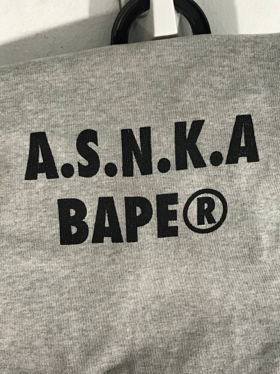 Vintage vintage 2001 a bathing ape Size US L / EU 52-54 / 3 - 7 Thumbnail