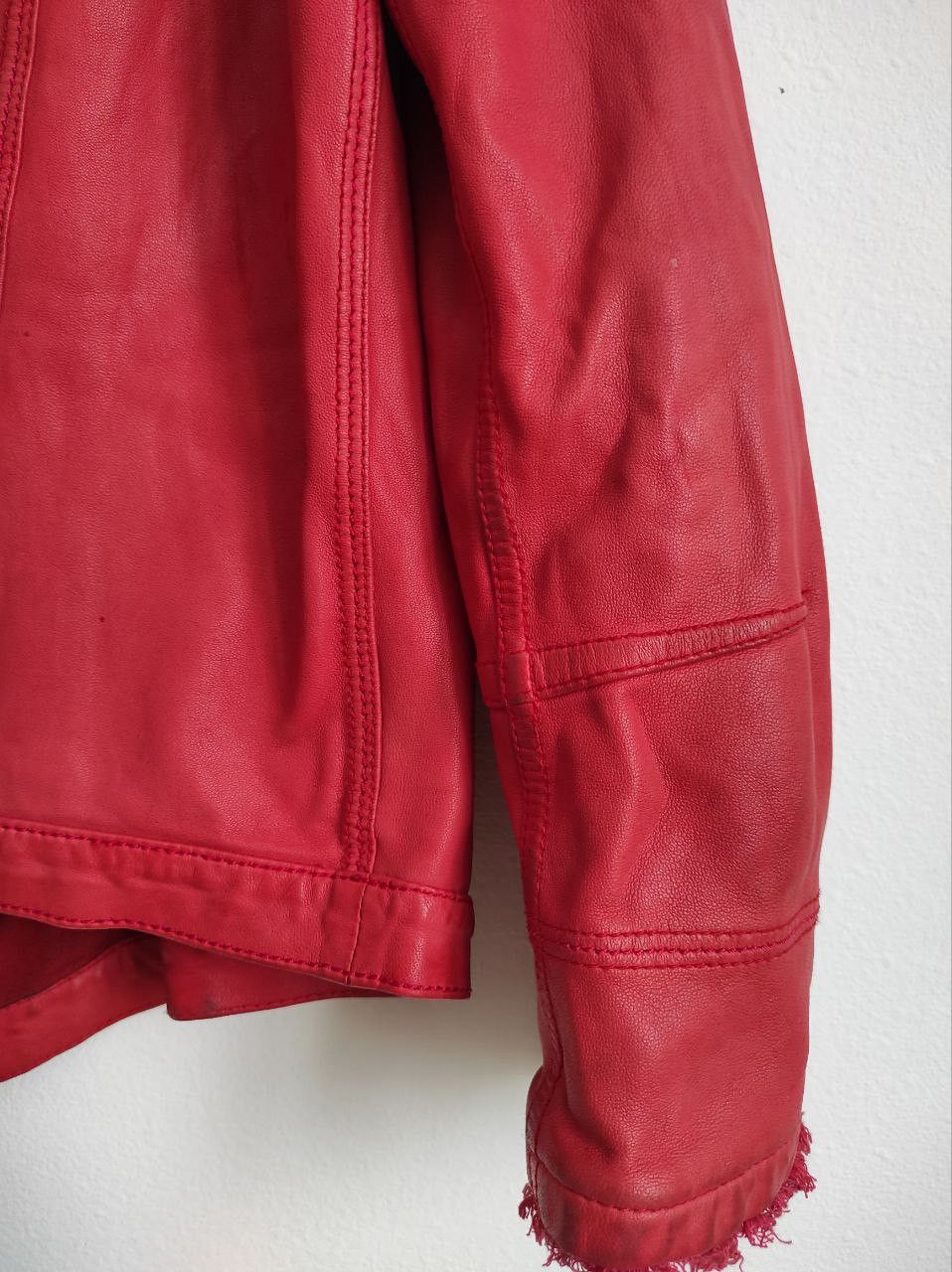 Marithe + Francois Girbaud Marithe Francois Girbaud Leather Red Bomber Jacket Size M-L Size L / US 10 / IT 46 - 16 Thumbnail